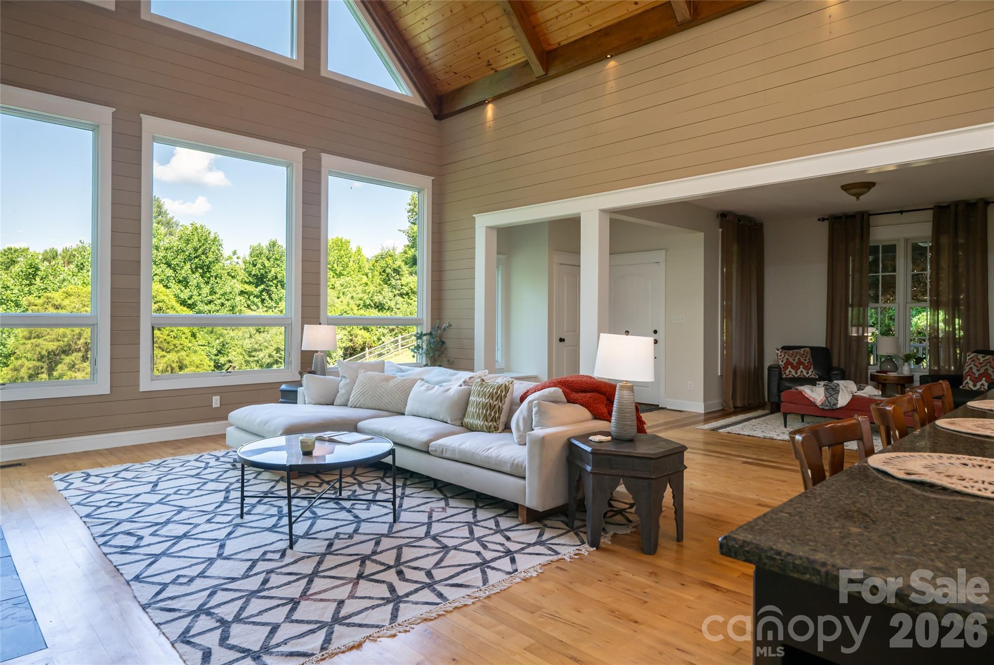 33 Bridle Path Drive — Barnardsville