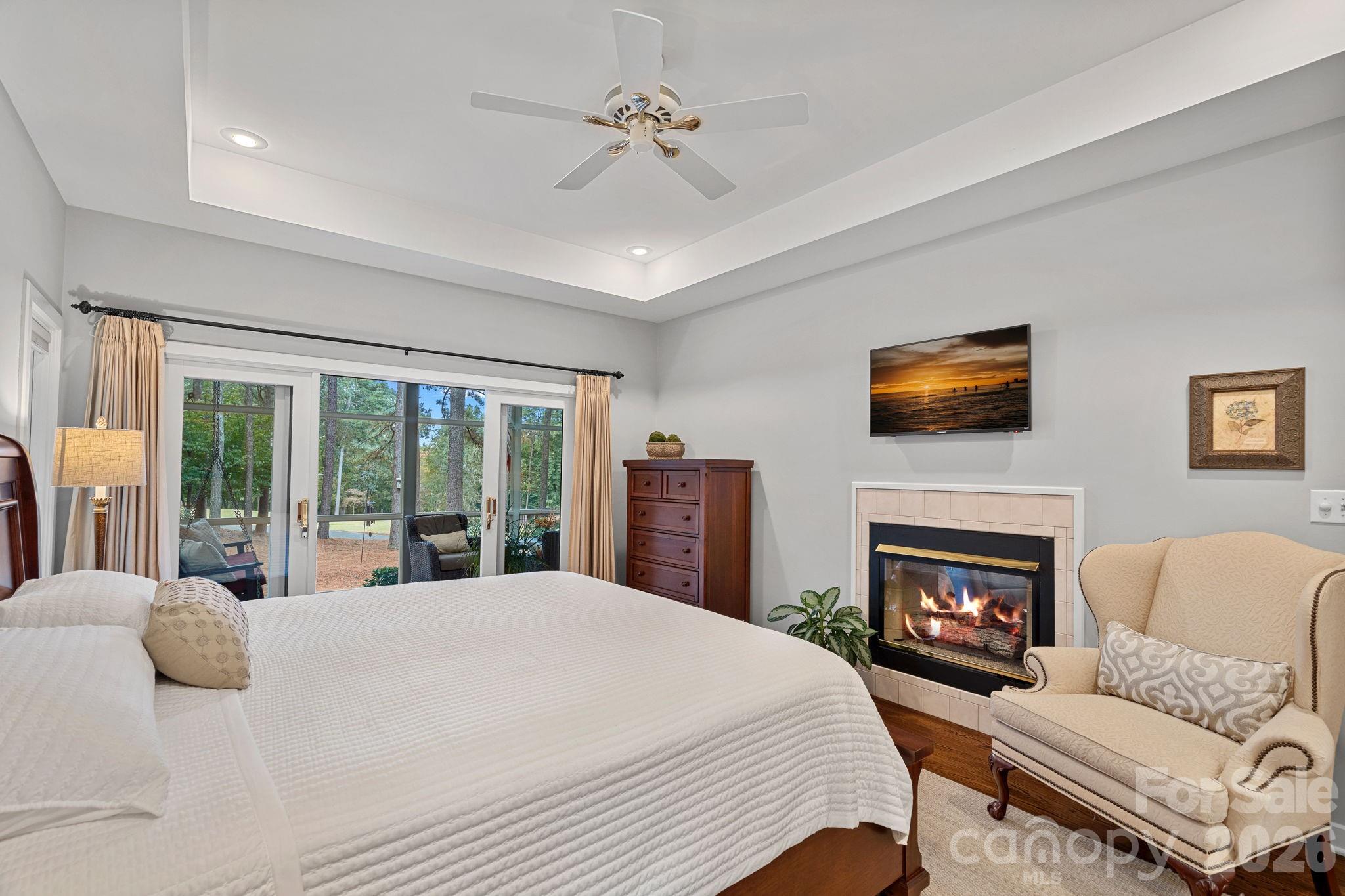 176 Yadkin Falls Road — New London