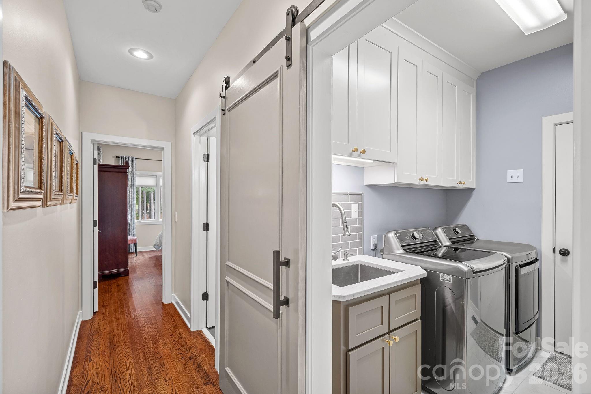 176 Yadkin Falls Road — New London