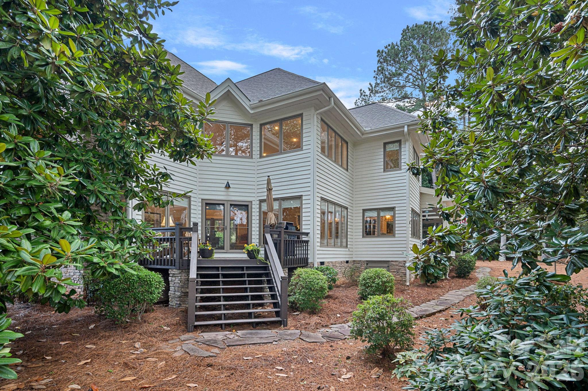176 Yadkin Falls Road — New London