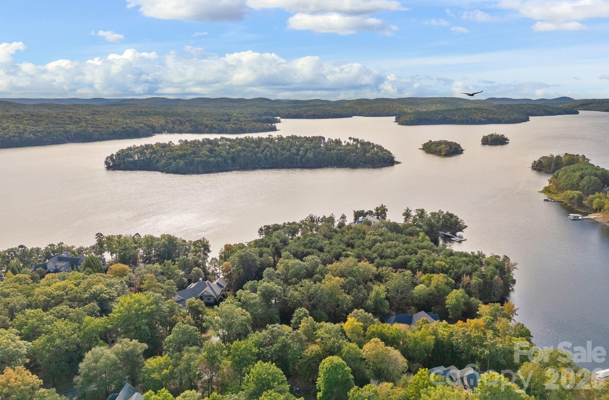 176 Yadkin Falls Road — New London
