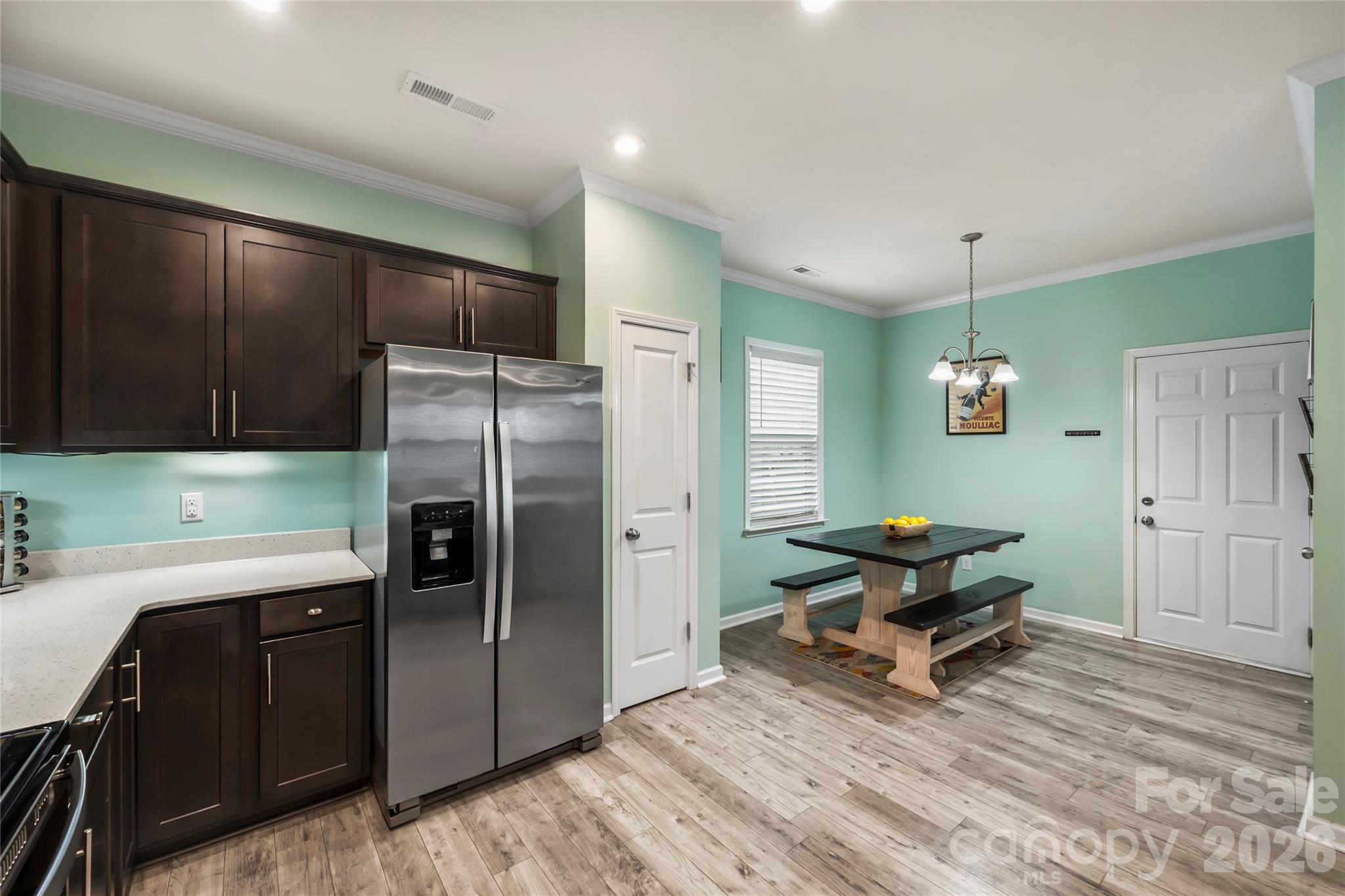 1530 Starmount Cove Lane — Charlotte
