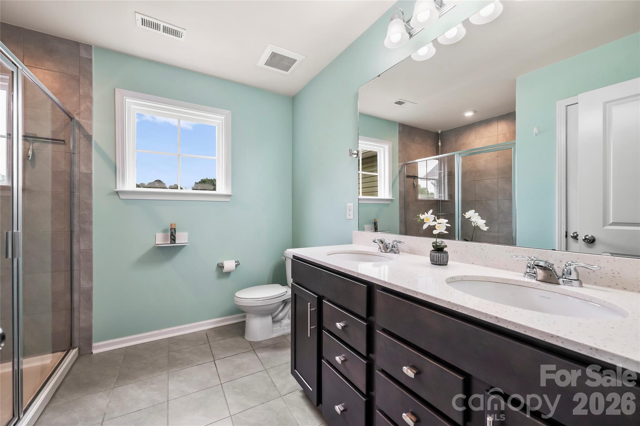 1530 Starmount Cove Lane — Charlotte