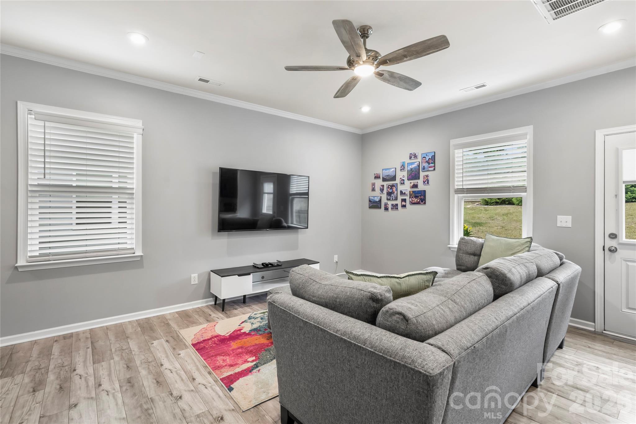 1530 Starmount Cove Lane — Charlotte