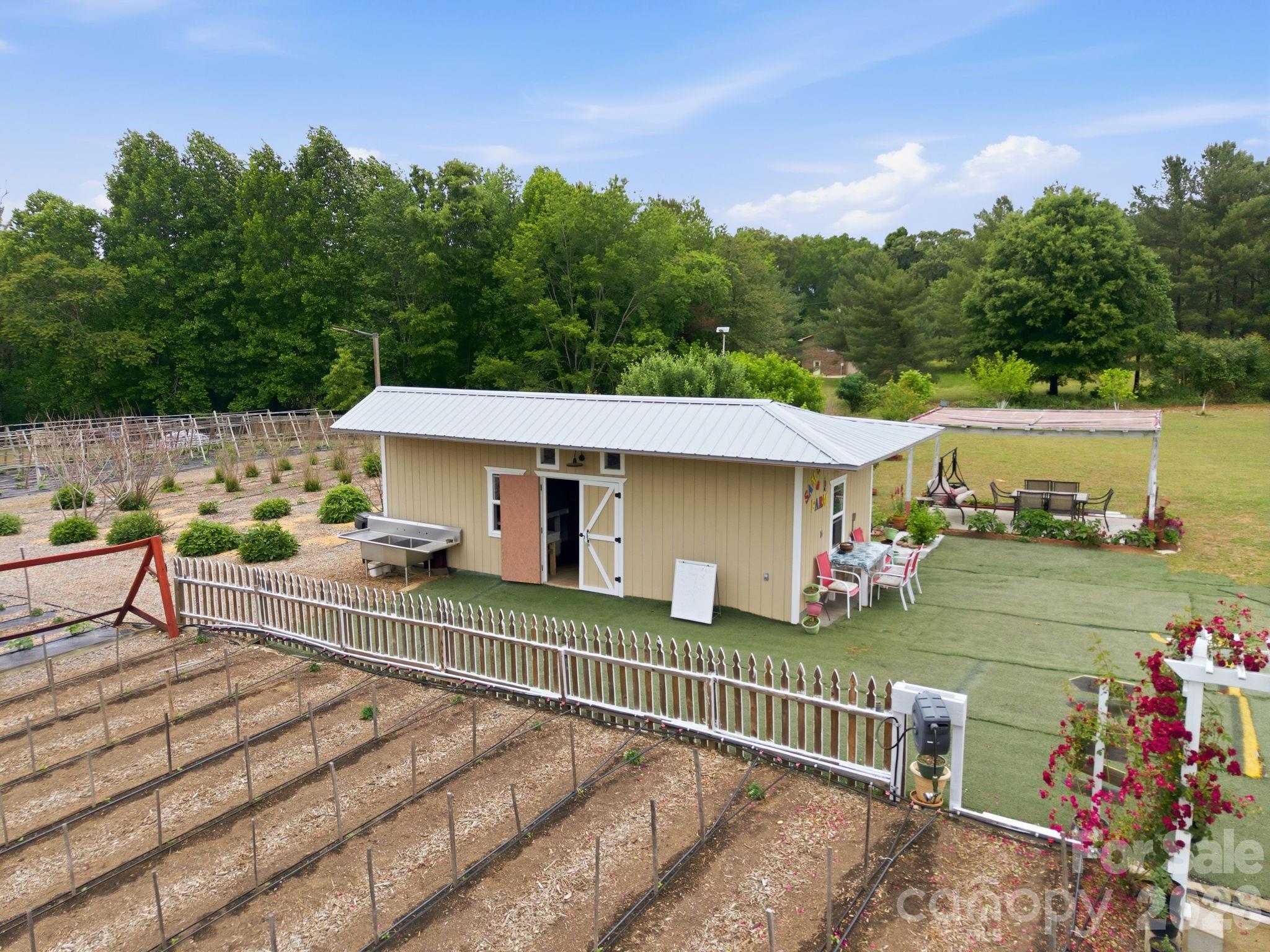 3120 Poole Road — Salisbury