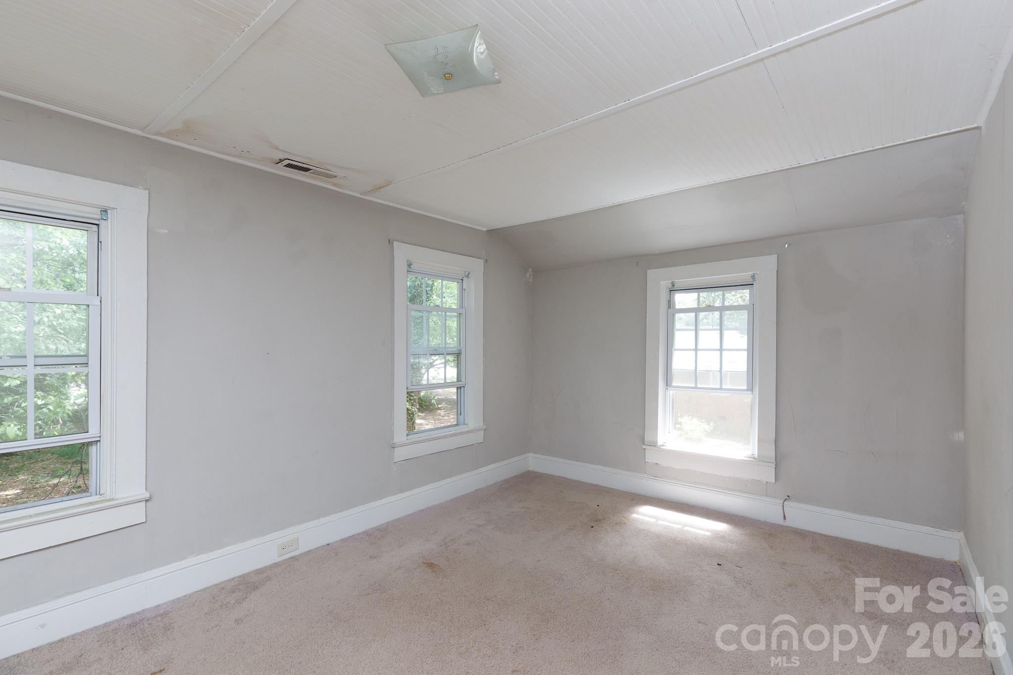 3516 Eastway Drive — Charlotte