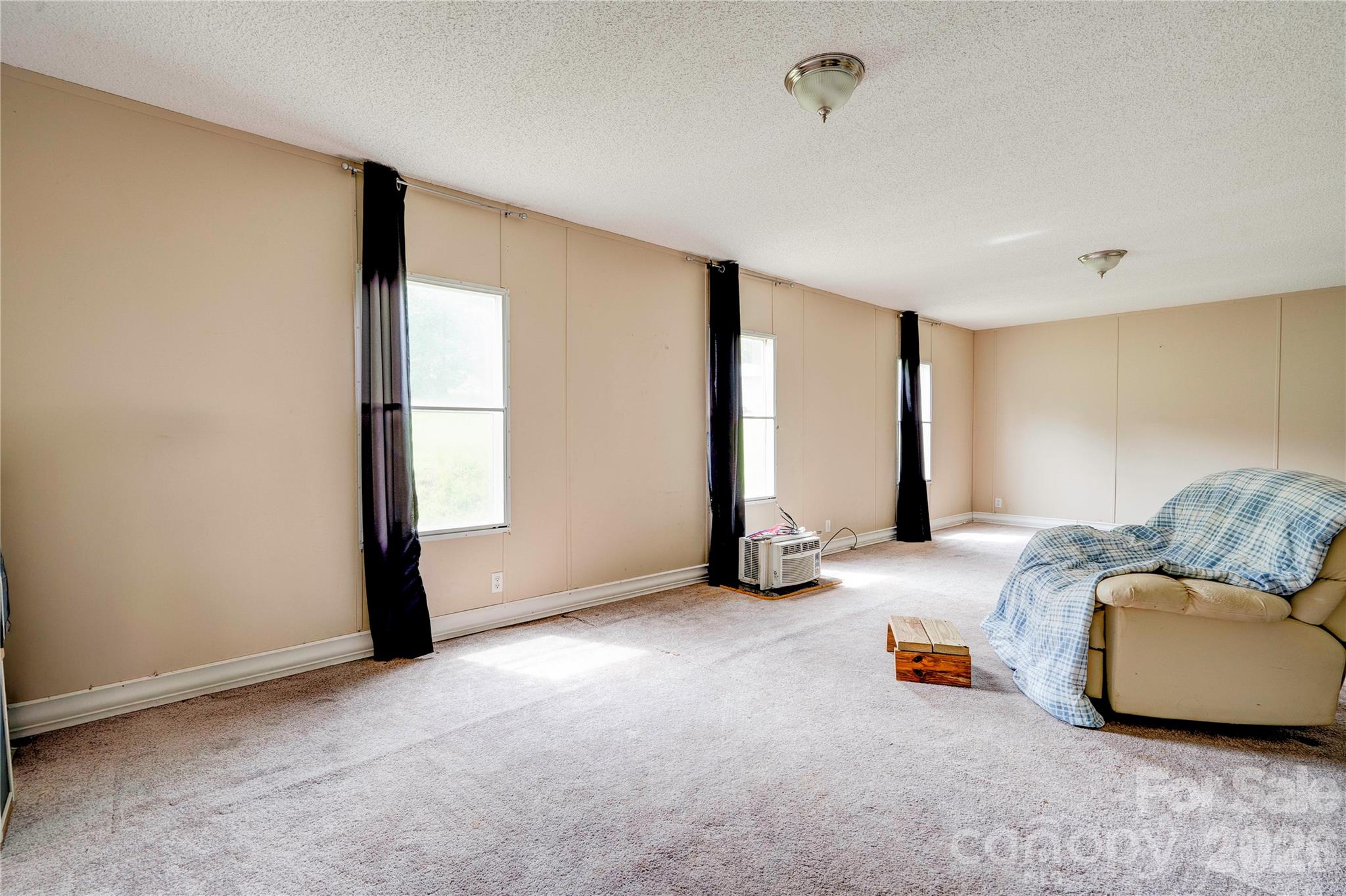 136 Foxhill Drive — Shelby