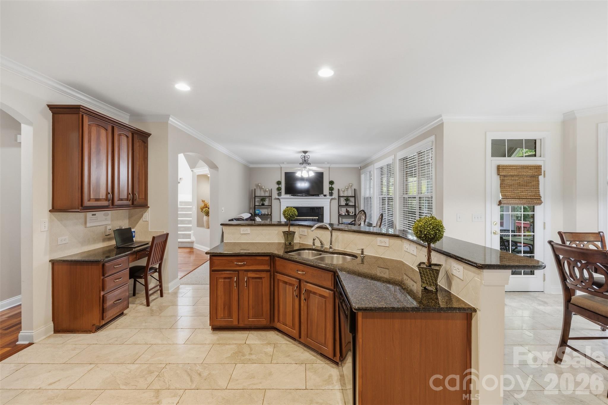 16017 Chiltern Lane — Huntersville
