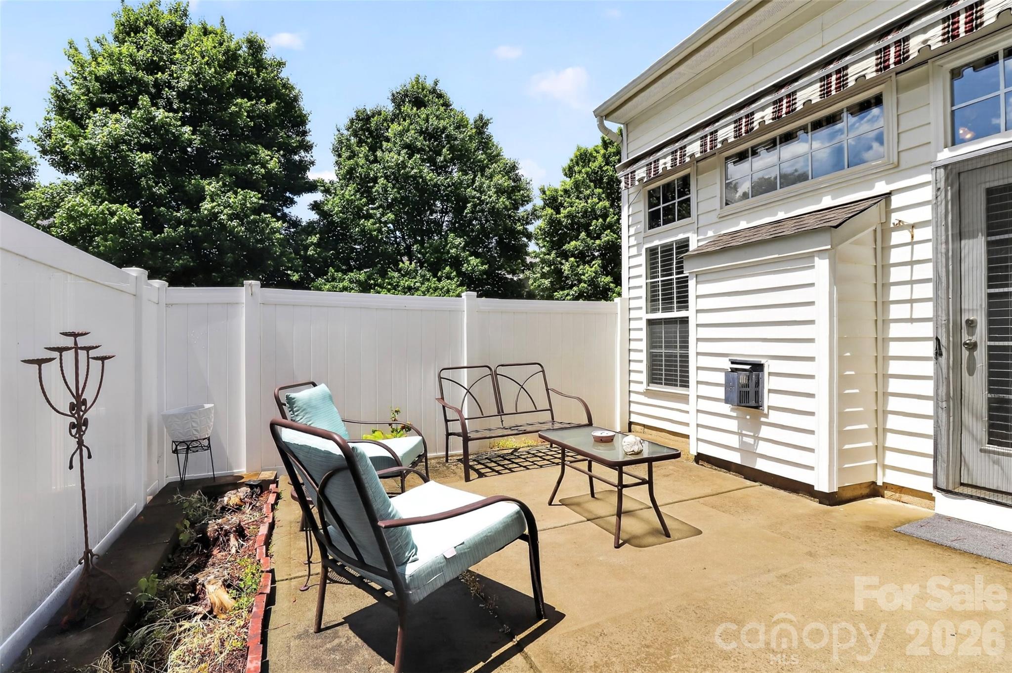 173 N Arcadian Way — Mooresville