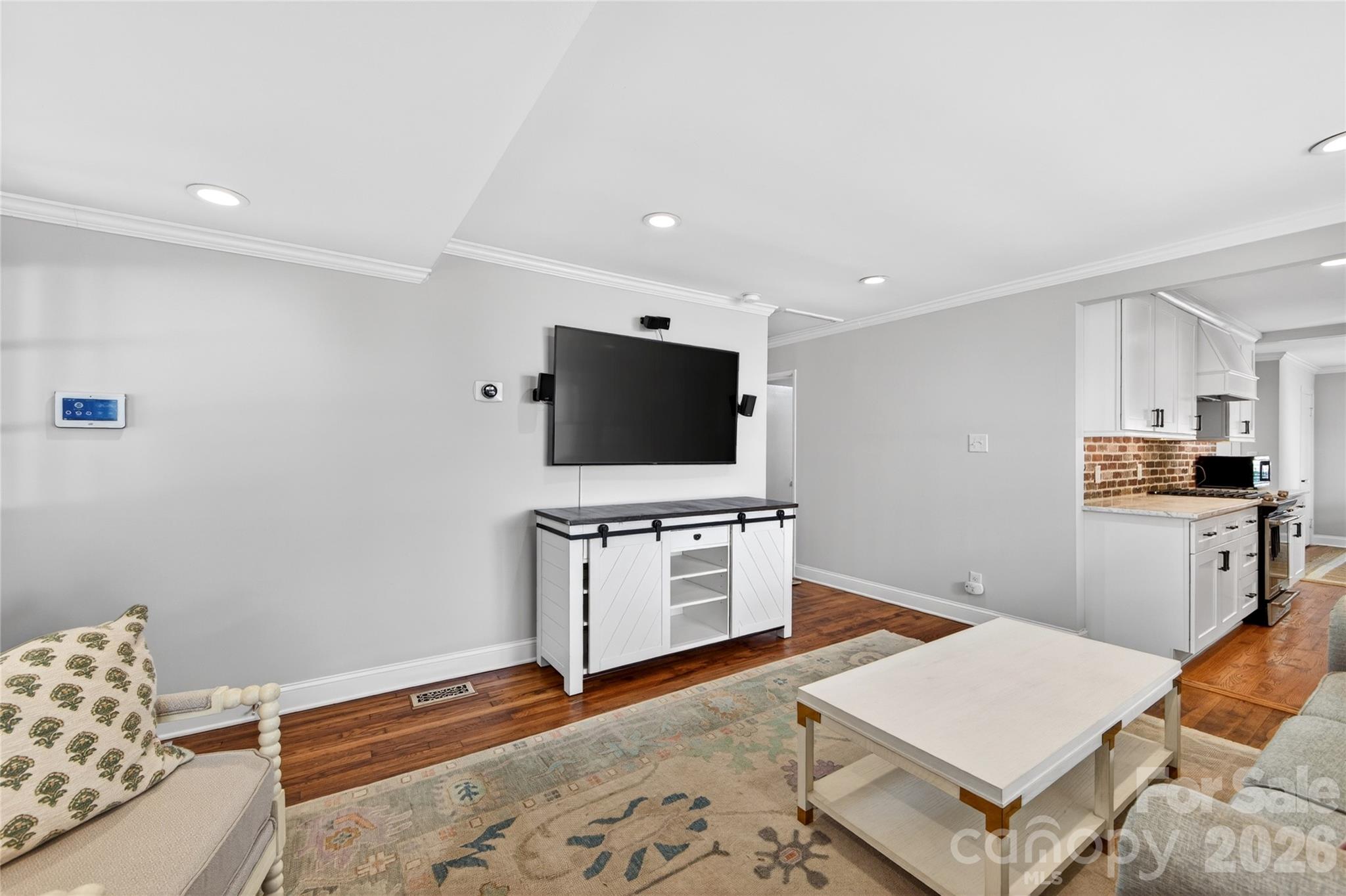 536 Inwood Drive — Charlotte