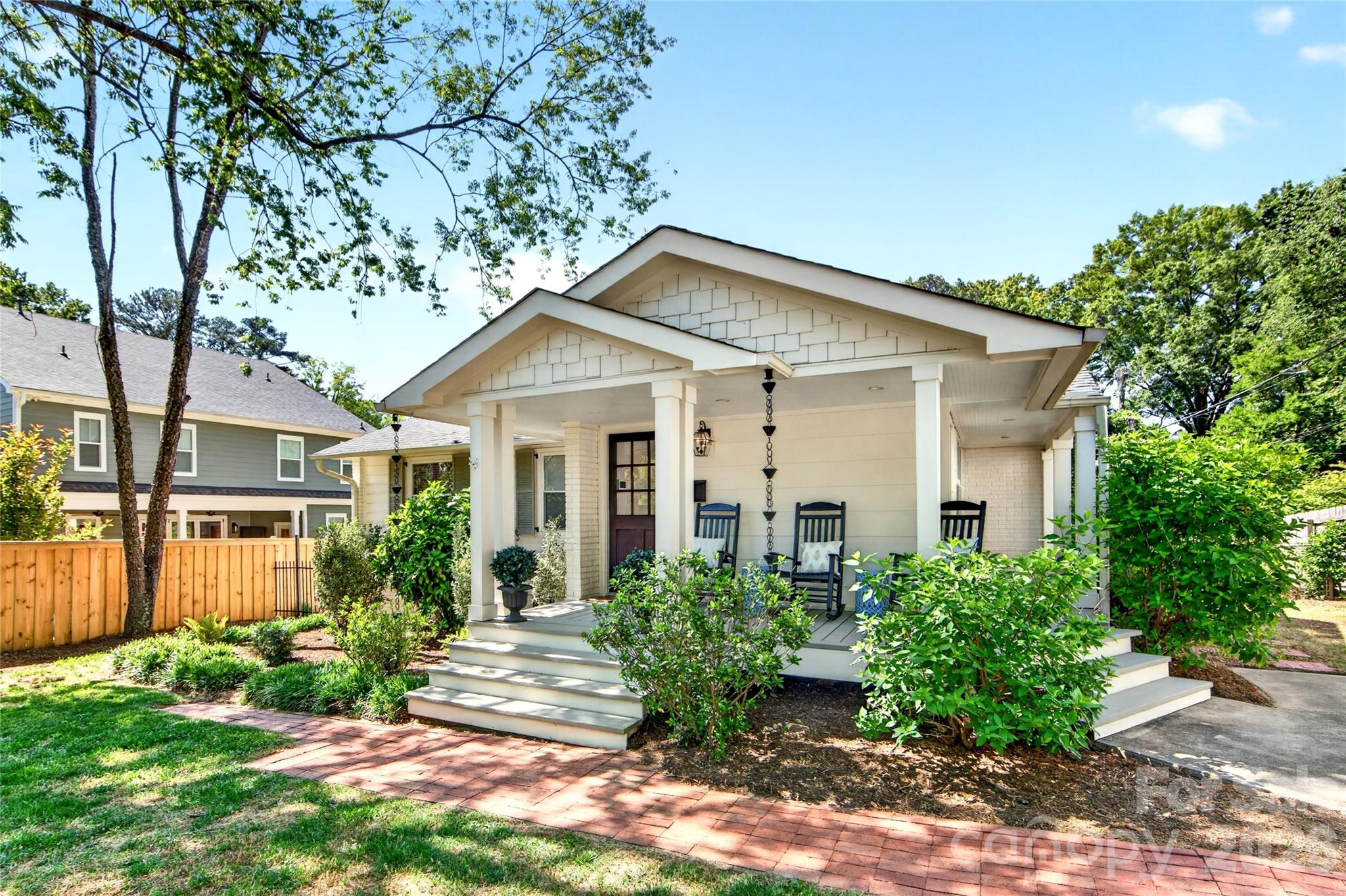 536 Inwood Drive — Charlotte