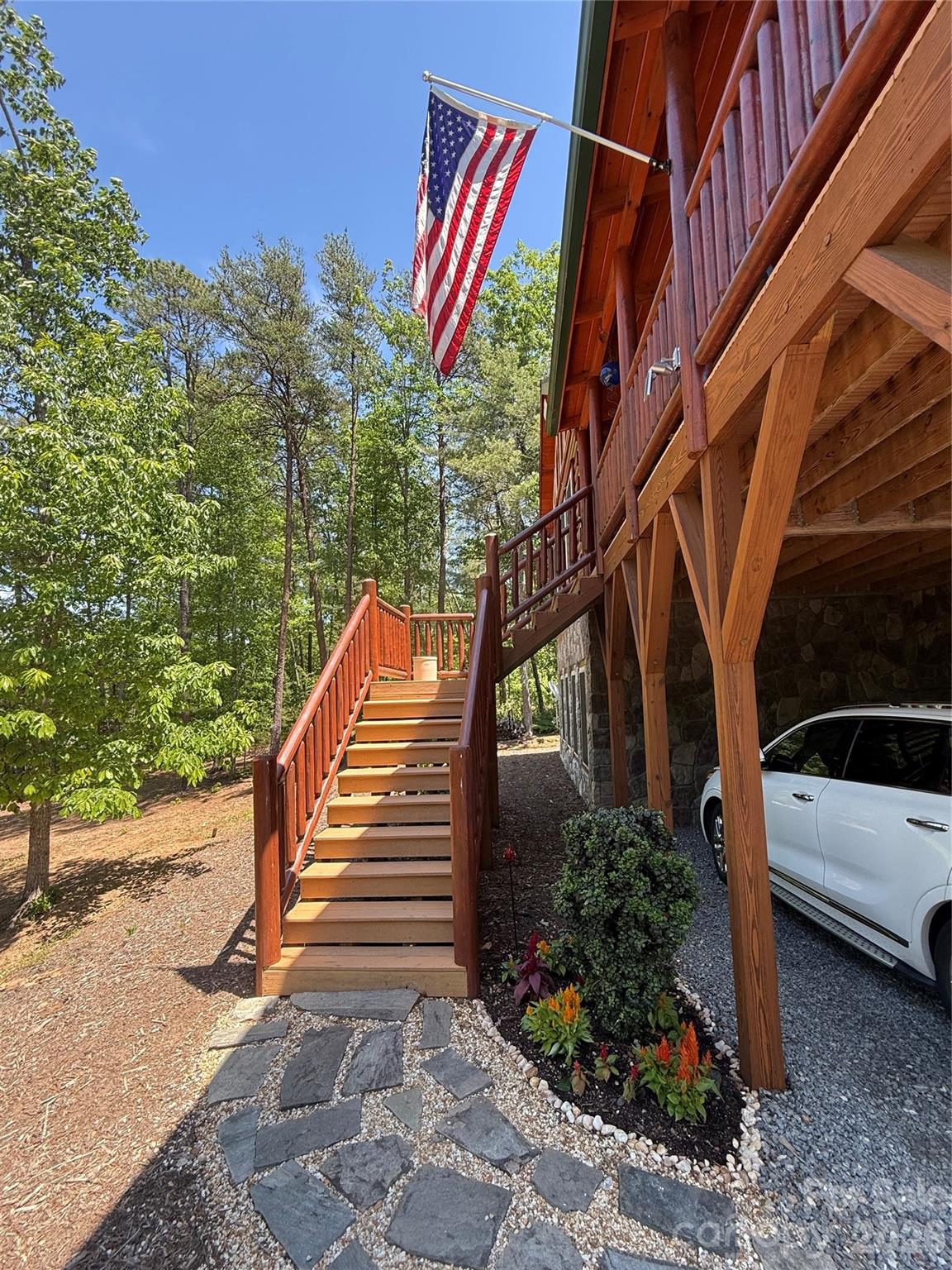 96 Boysenberry Drive — Nebo