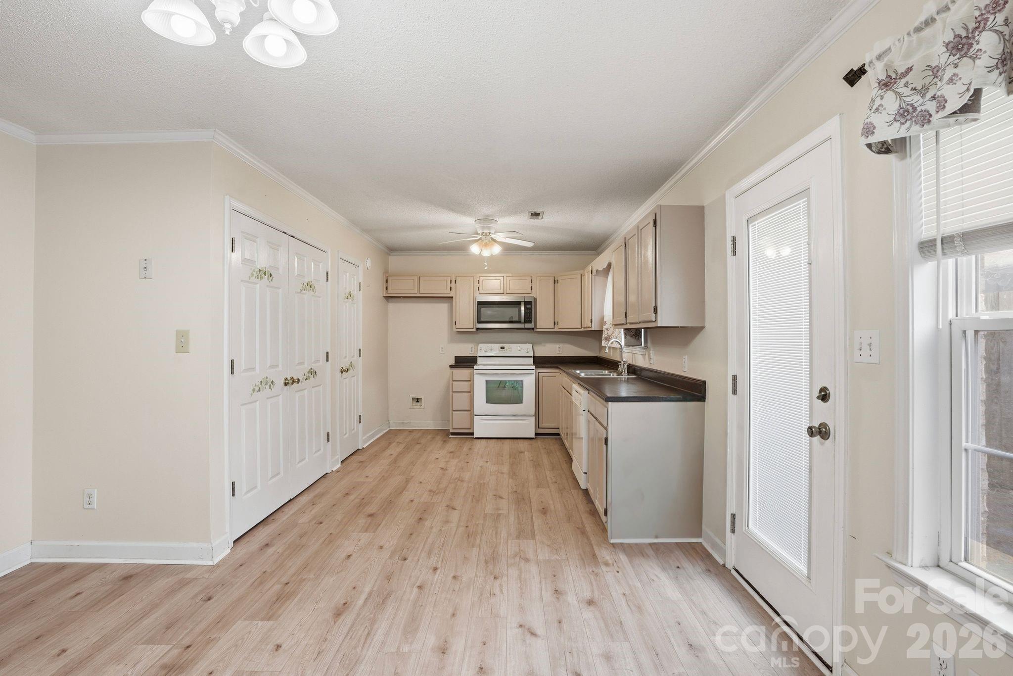 812 Maupin Avenue — Salisbury