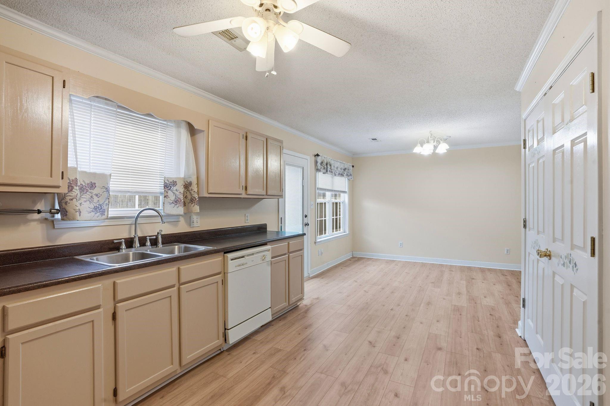 812 Maupin Avenue — Salisbury