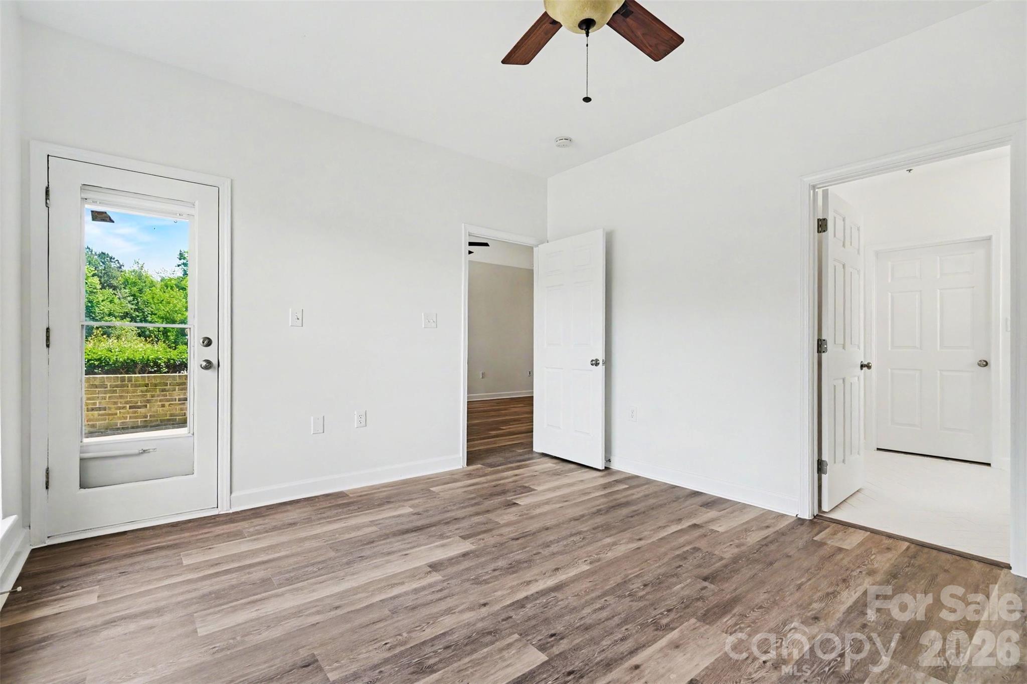 104 Pier 33 Drive #301 — Mooresville