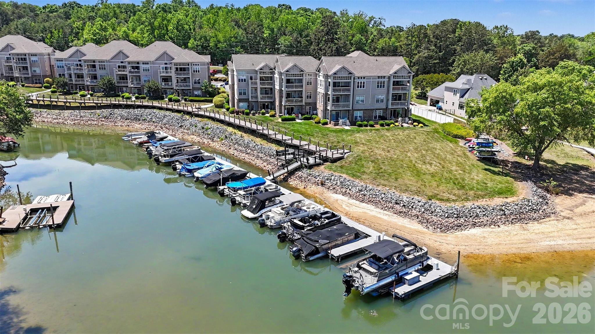 104 Pier 33 Drive #301 — Mooresville