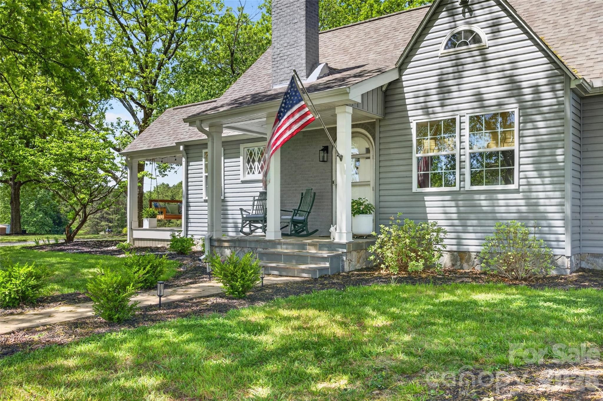581 Hicks Creek Road — Troutman