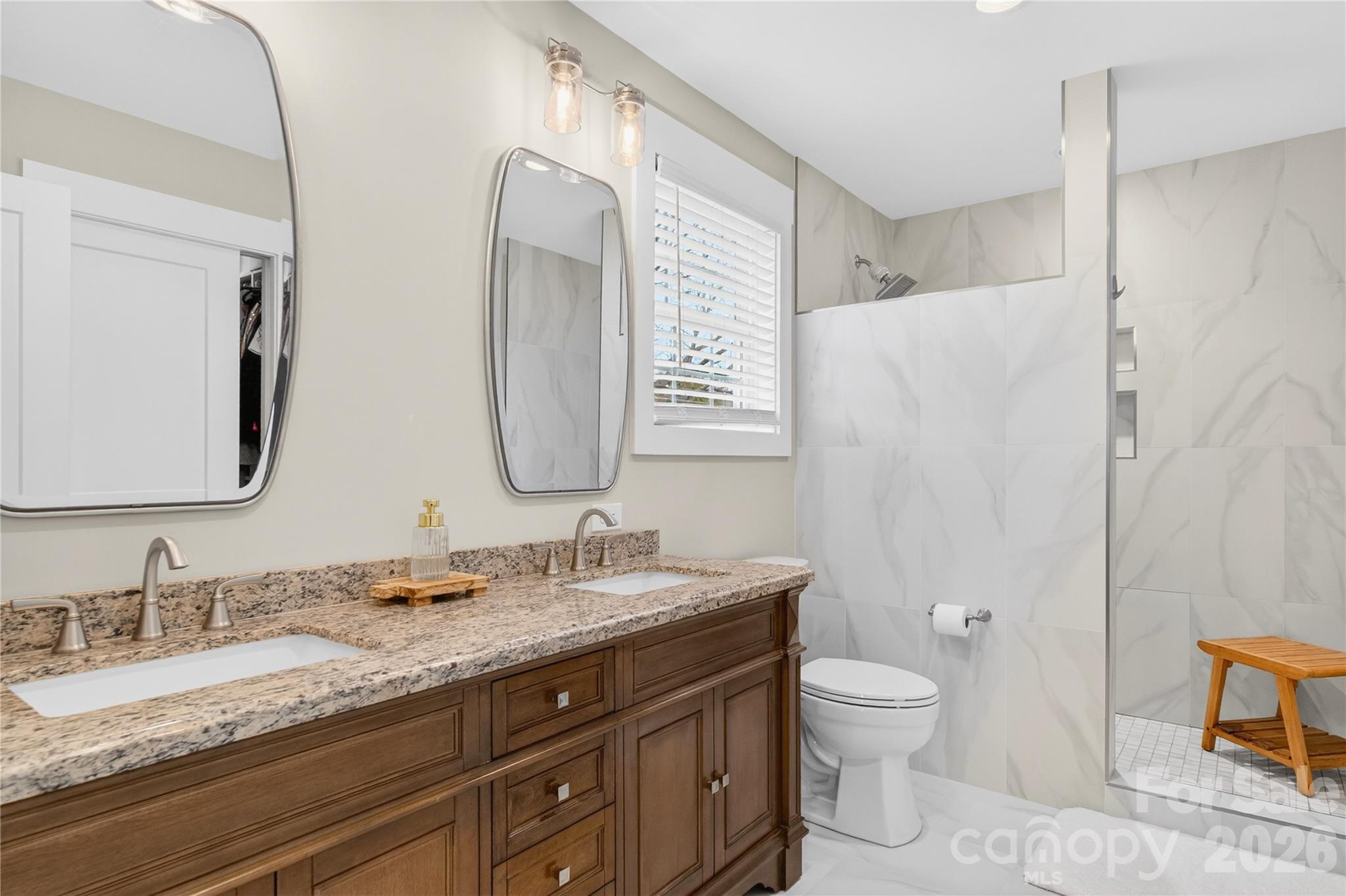 581 Hicks Creek Road — Troutman