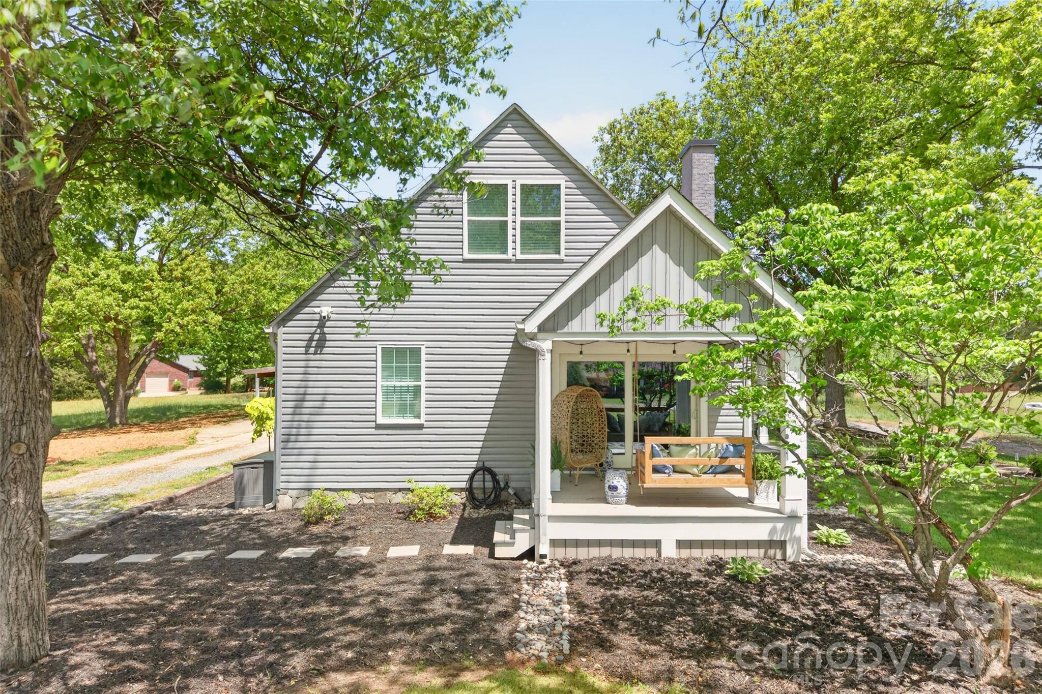 581 Hicks Creek Road — Troutman