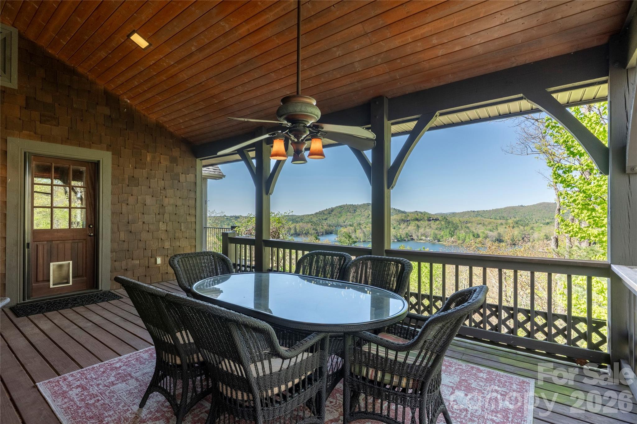 601 Hawk Mountain Road — Lake Toxaway