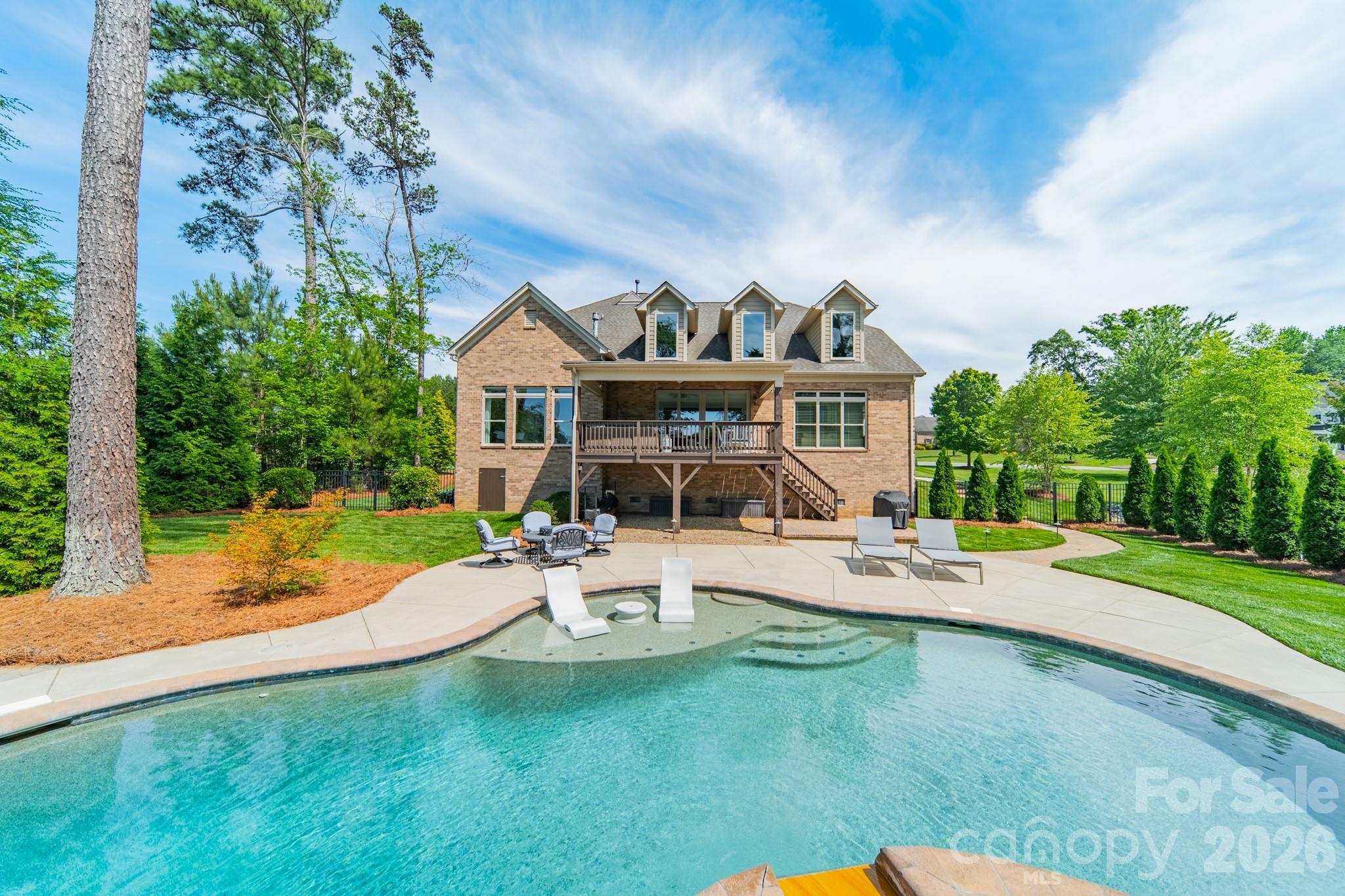 701 Copper Tree Lane — Waxhaw