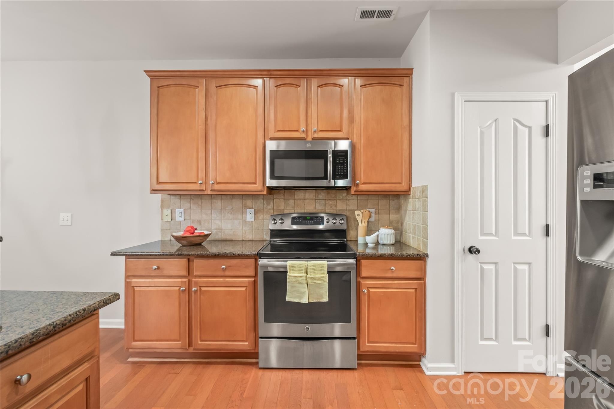 17231 Westmill Lane — Charlotte