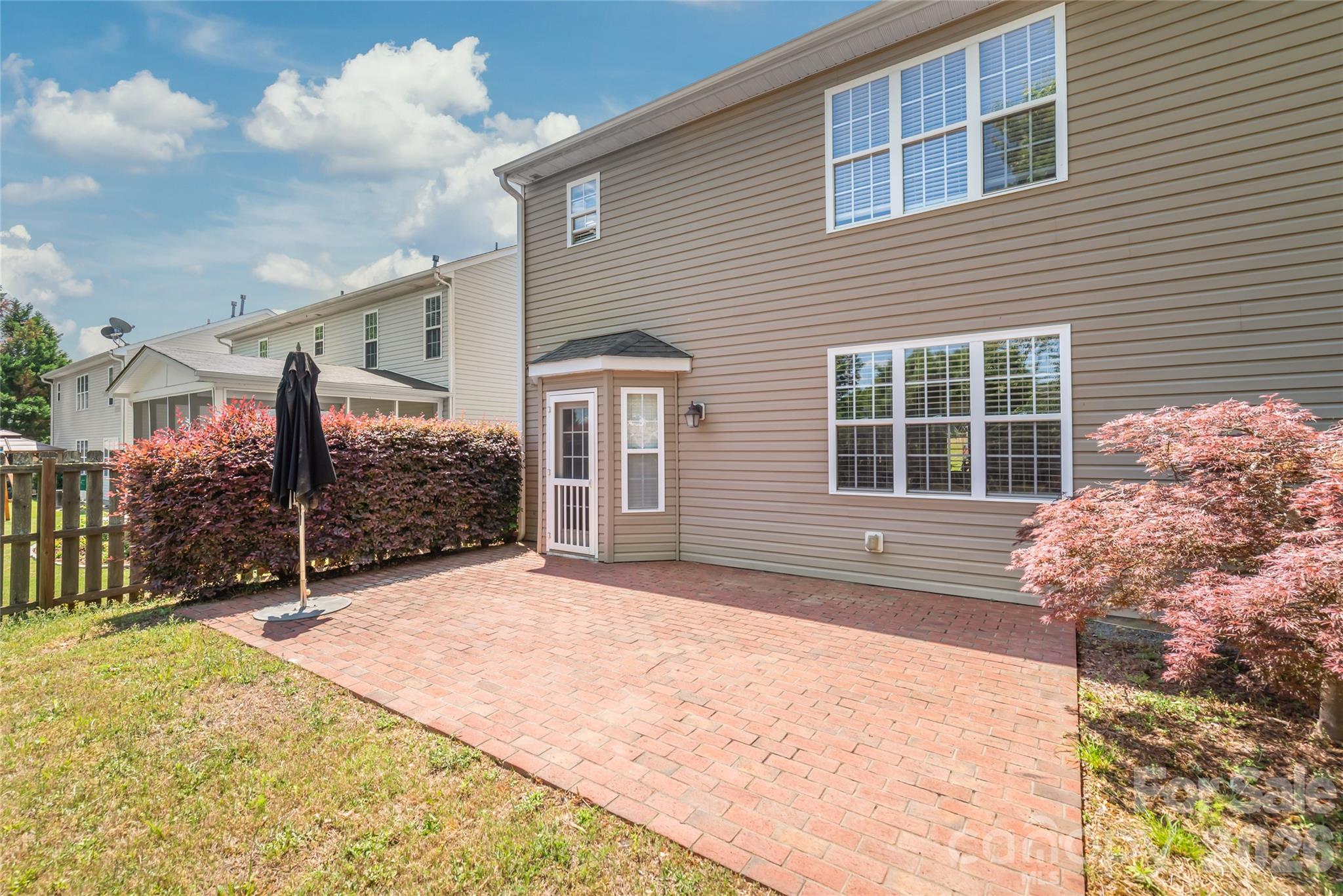 17231 Westmill Lane — Charlotte