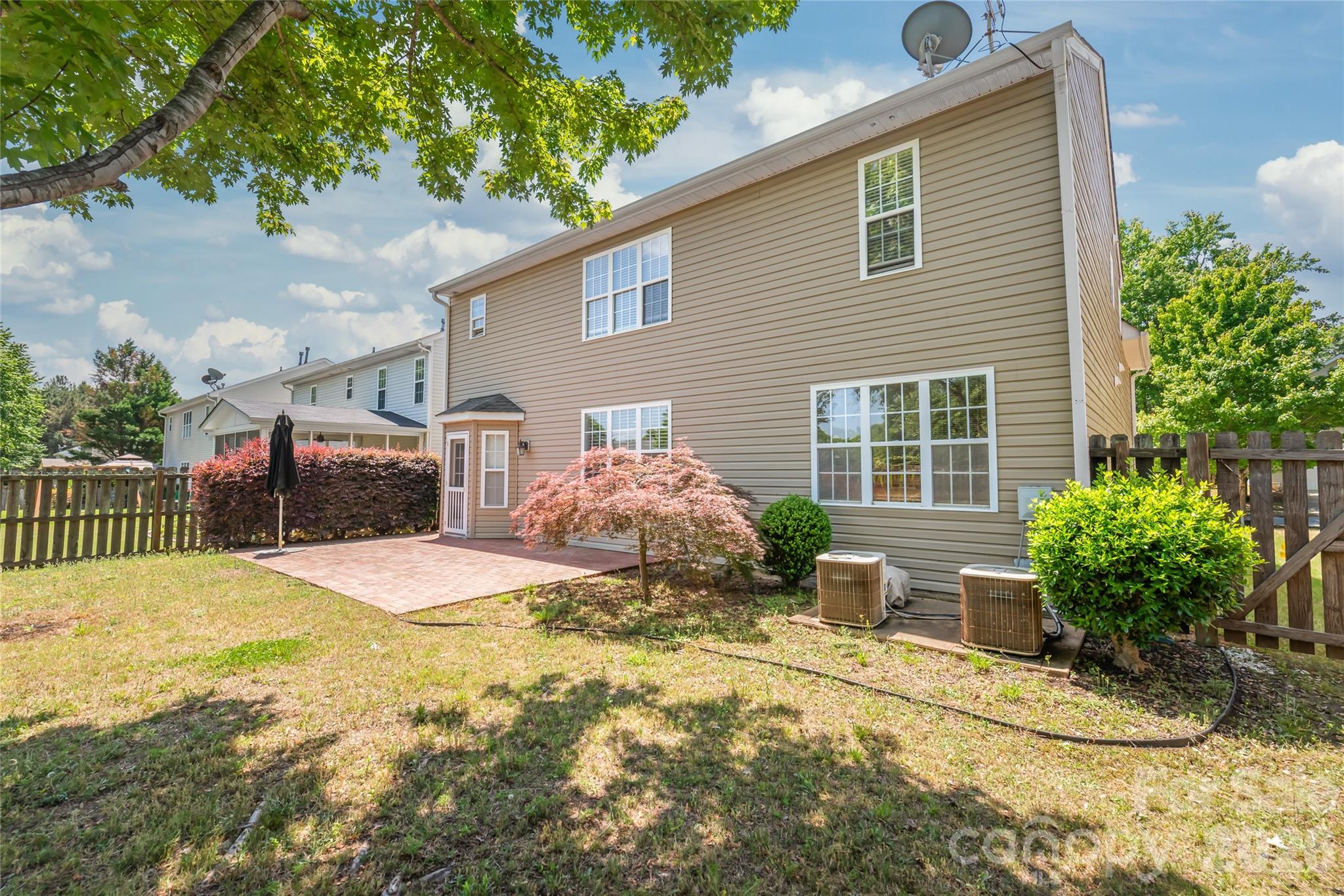 17231 Westmill Lane — Charlotte