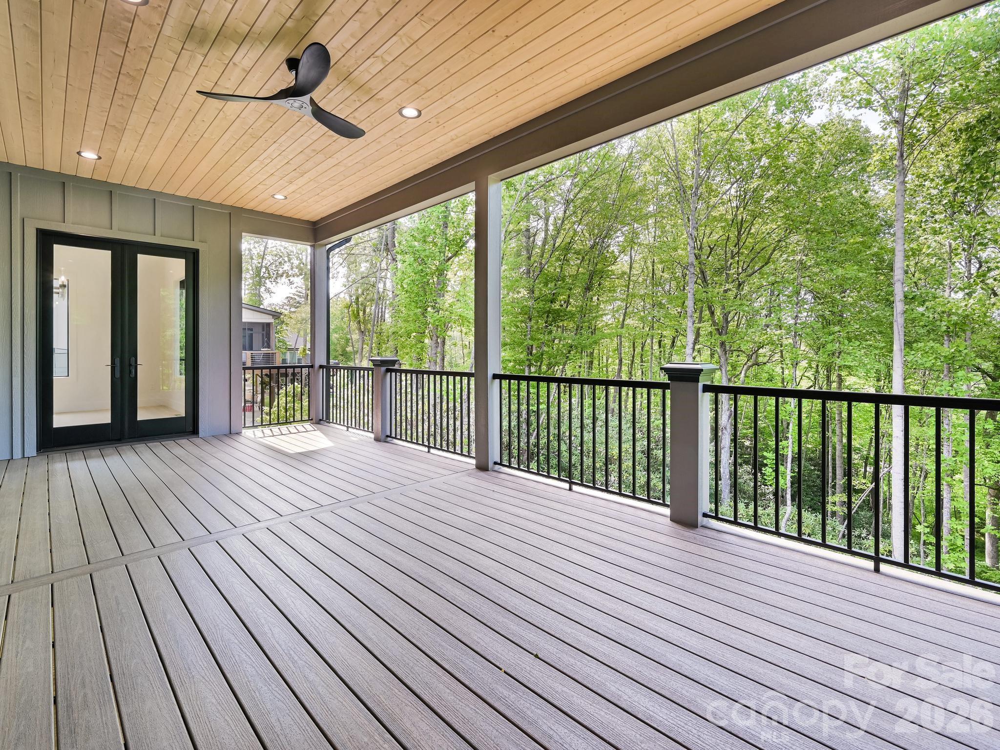 18 Erin Glen Court — Fairview