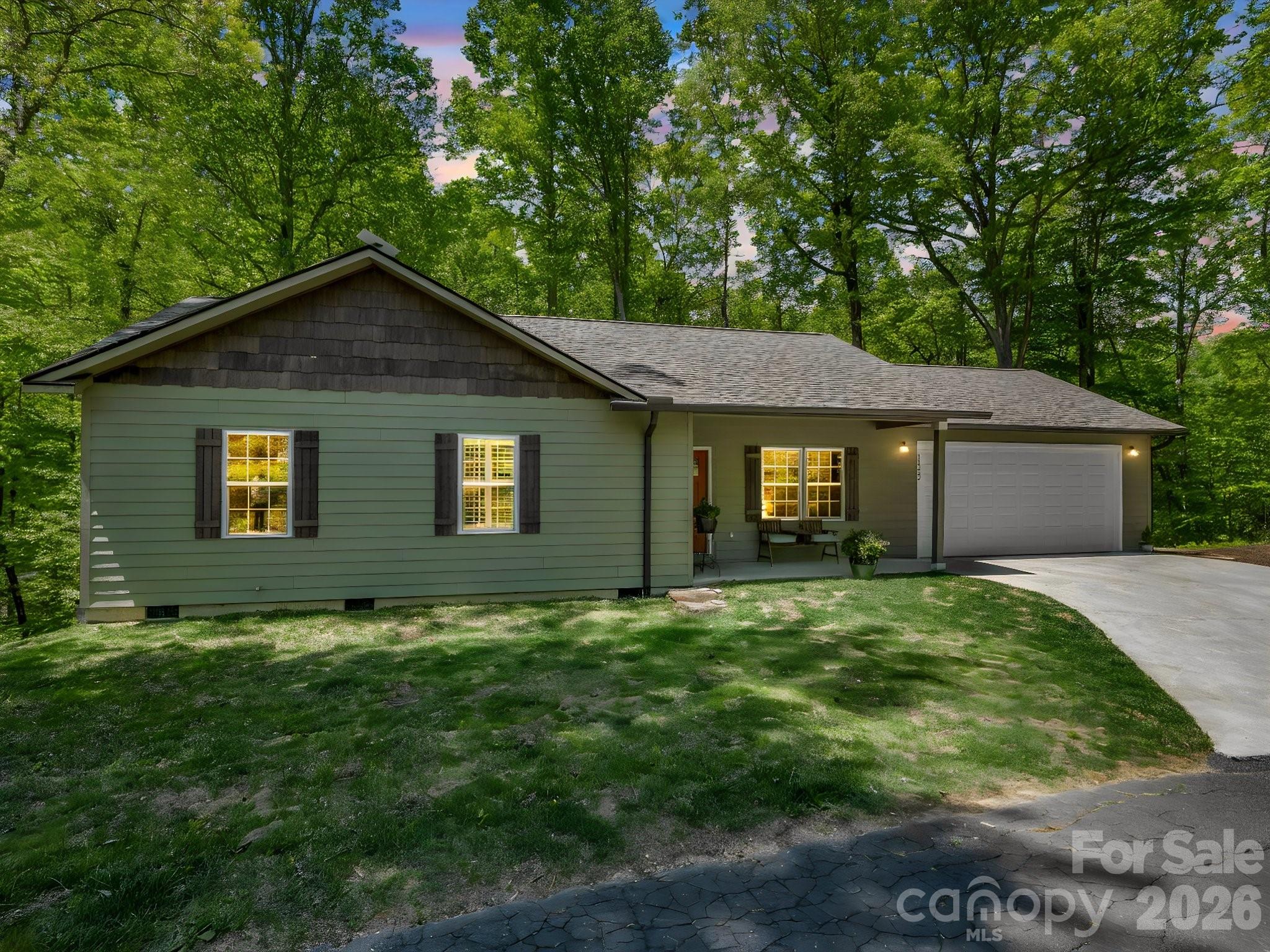 135 Half Moon Lane — Brevard