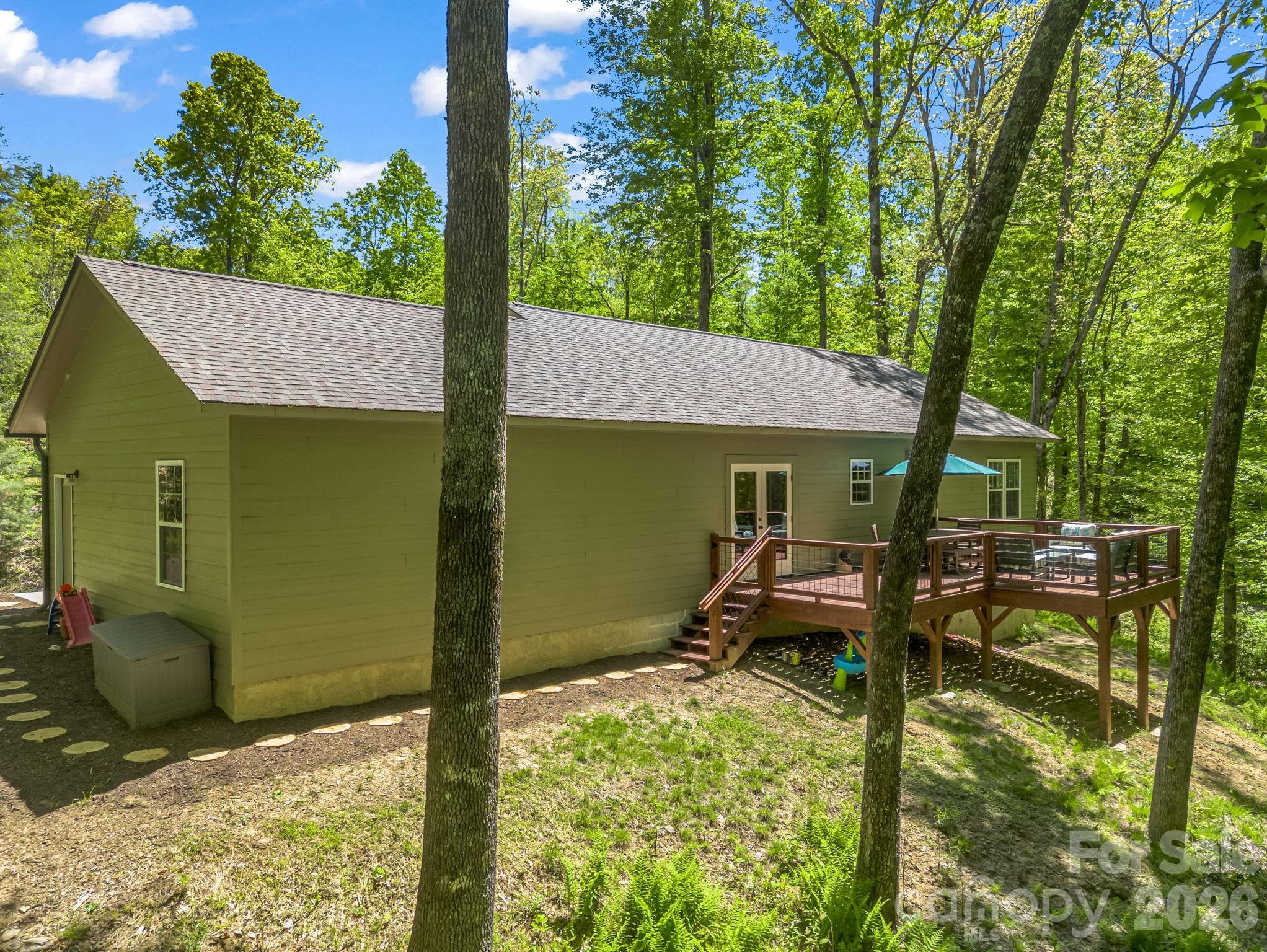 135 Half Moon Lane — Brevard