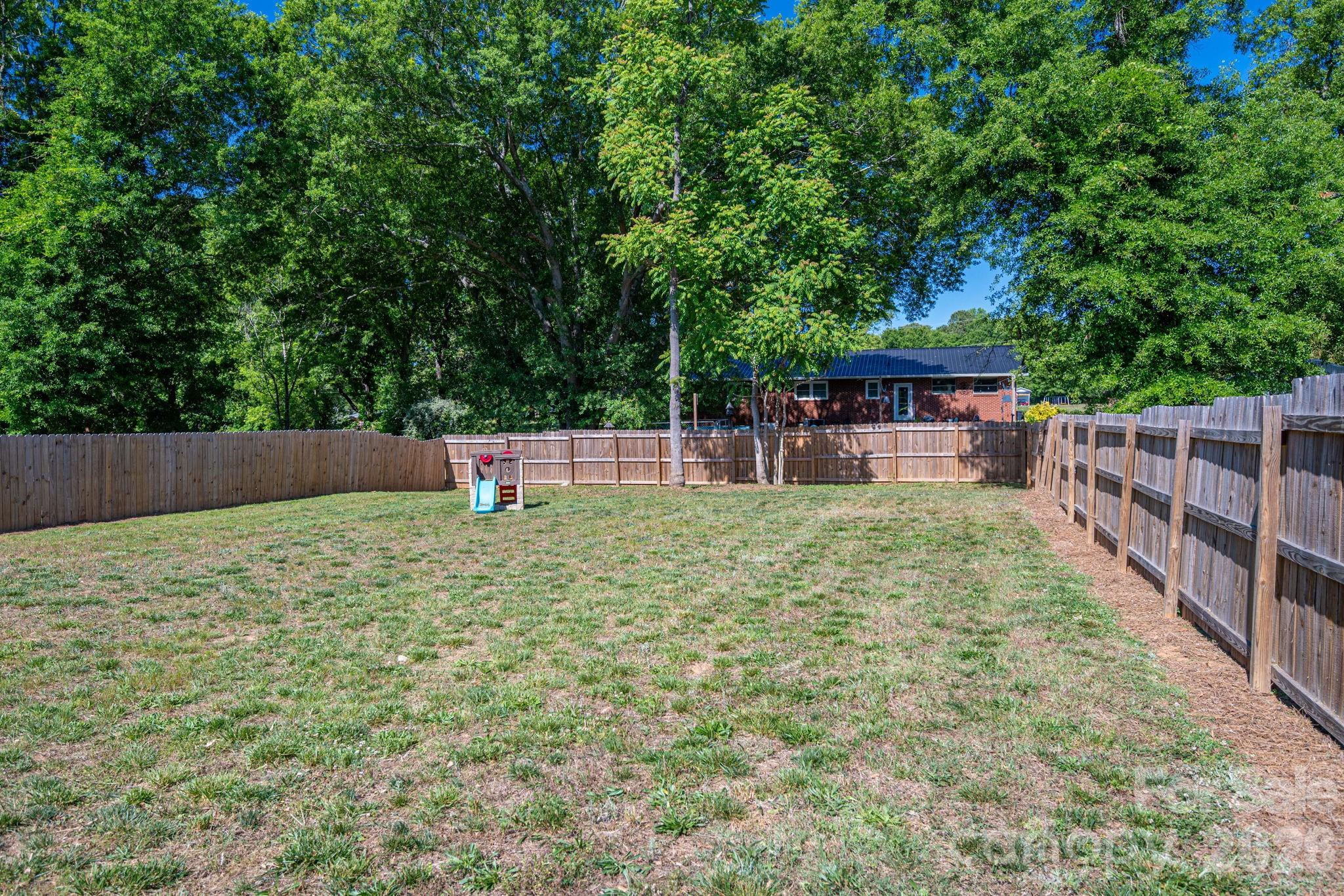 107 Hillcrest Street — Shelby
