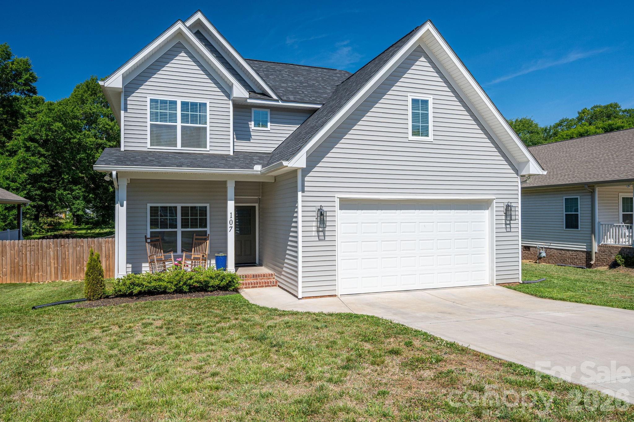 107 Hillcrest Street — Shelby