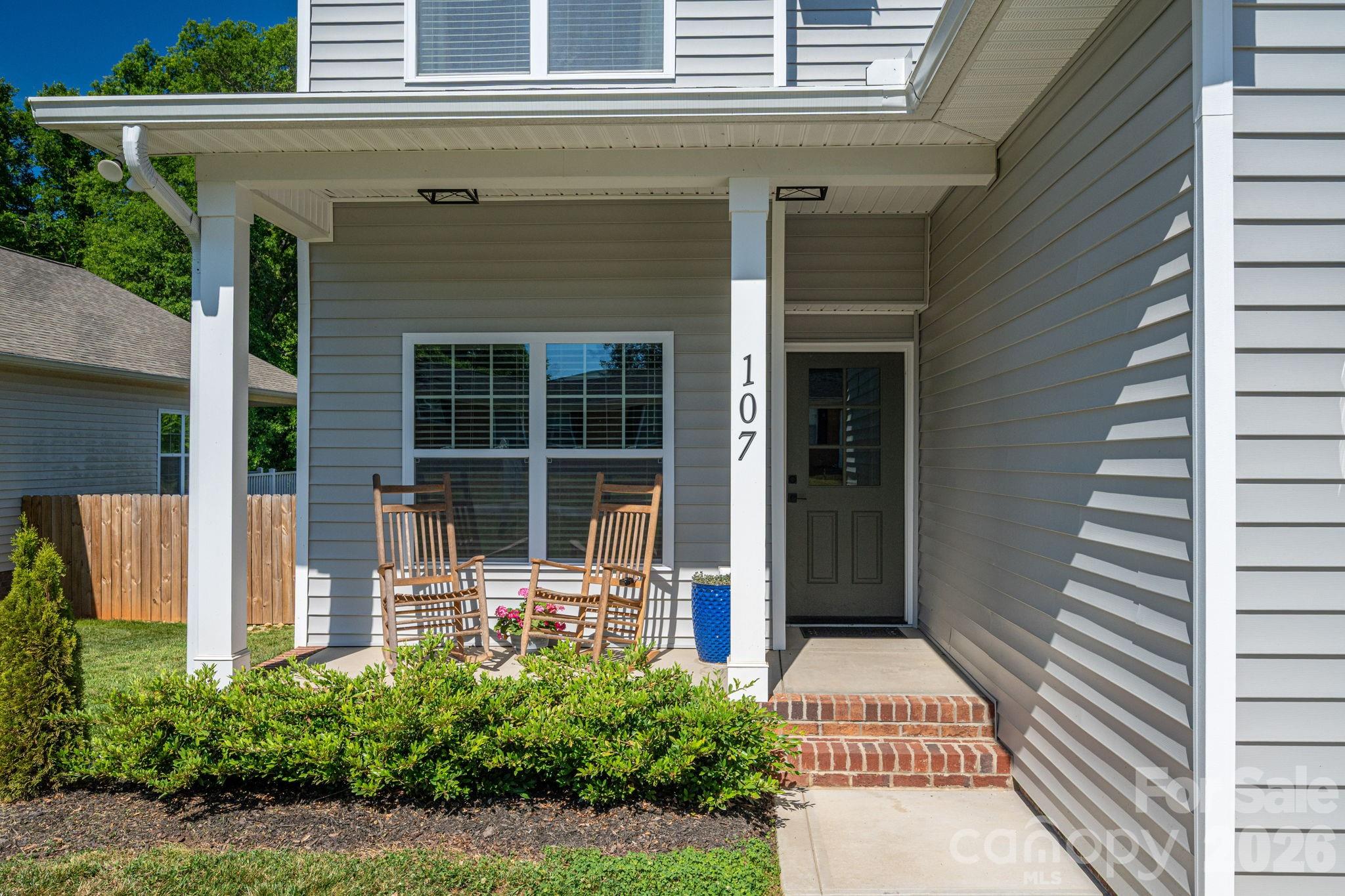 107 Hillcrest Street — Shelby