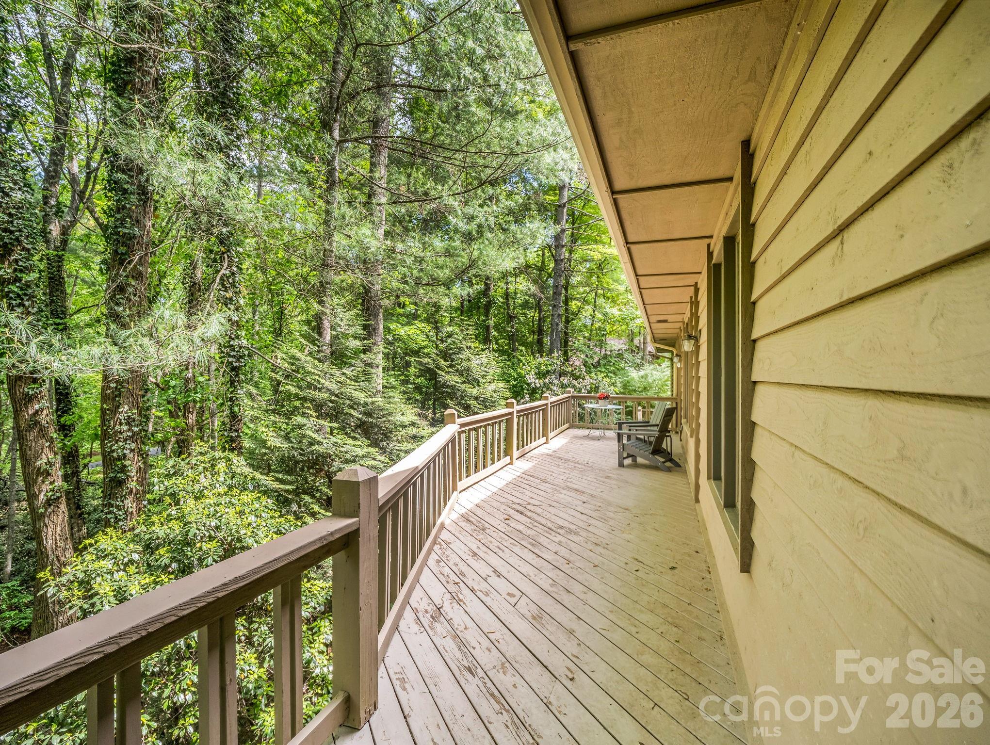 118 Timber Creek Road — Hendersonville