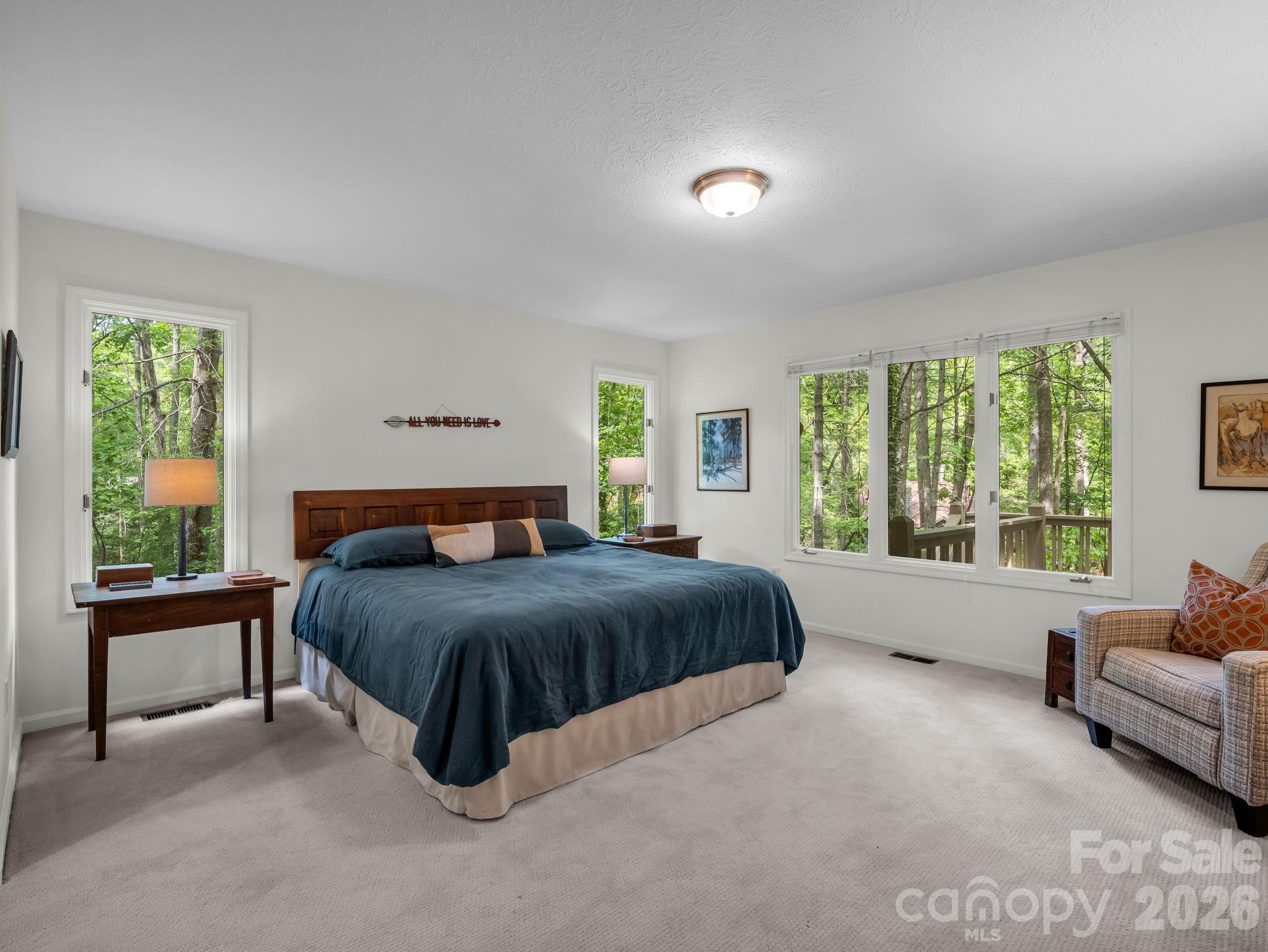 118 Timber Creek Road — Hendersonville