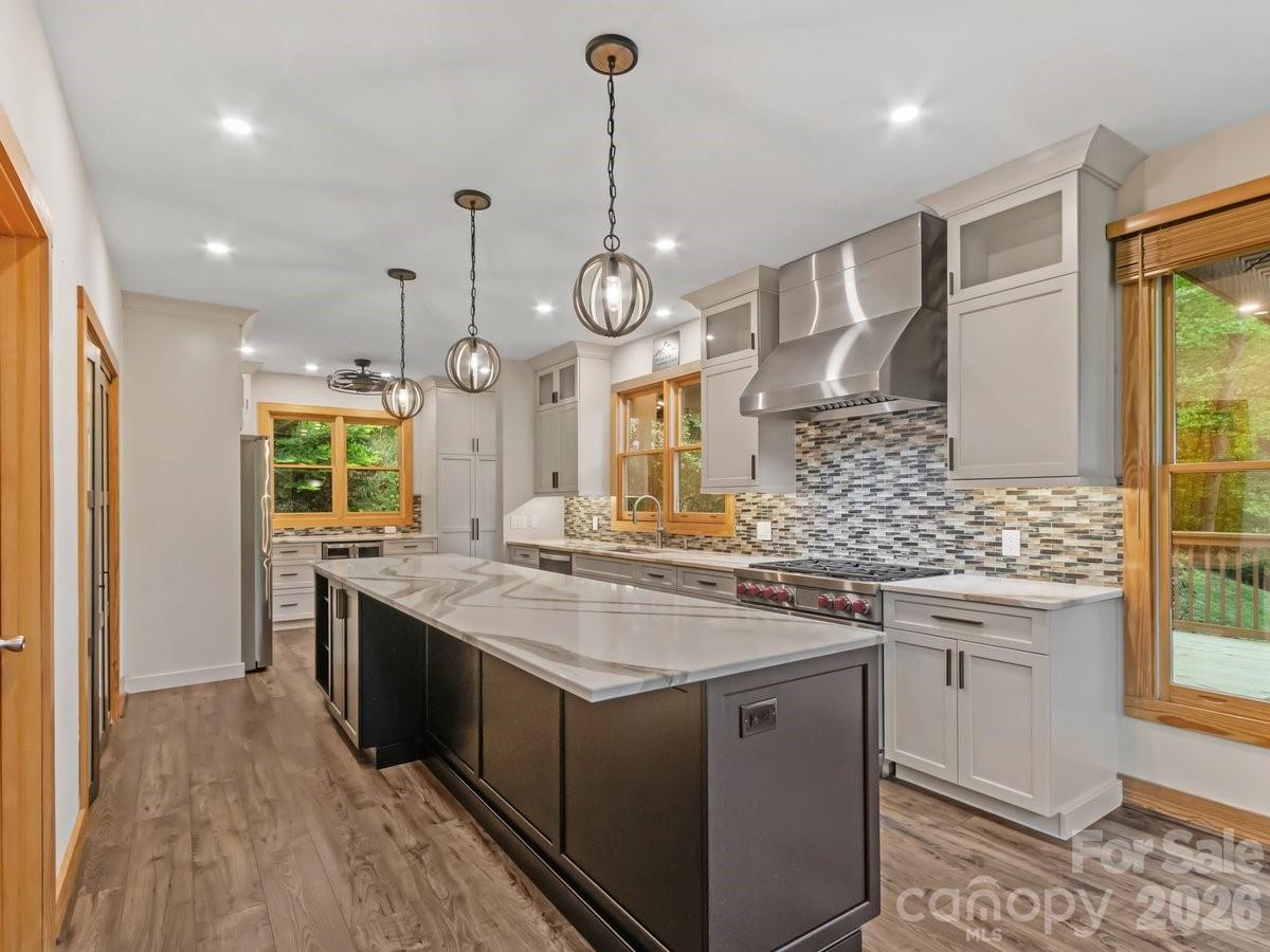 52 Mountain Park Drive — Mars Hill