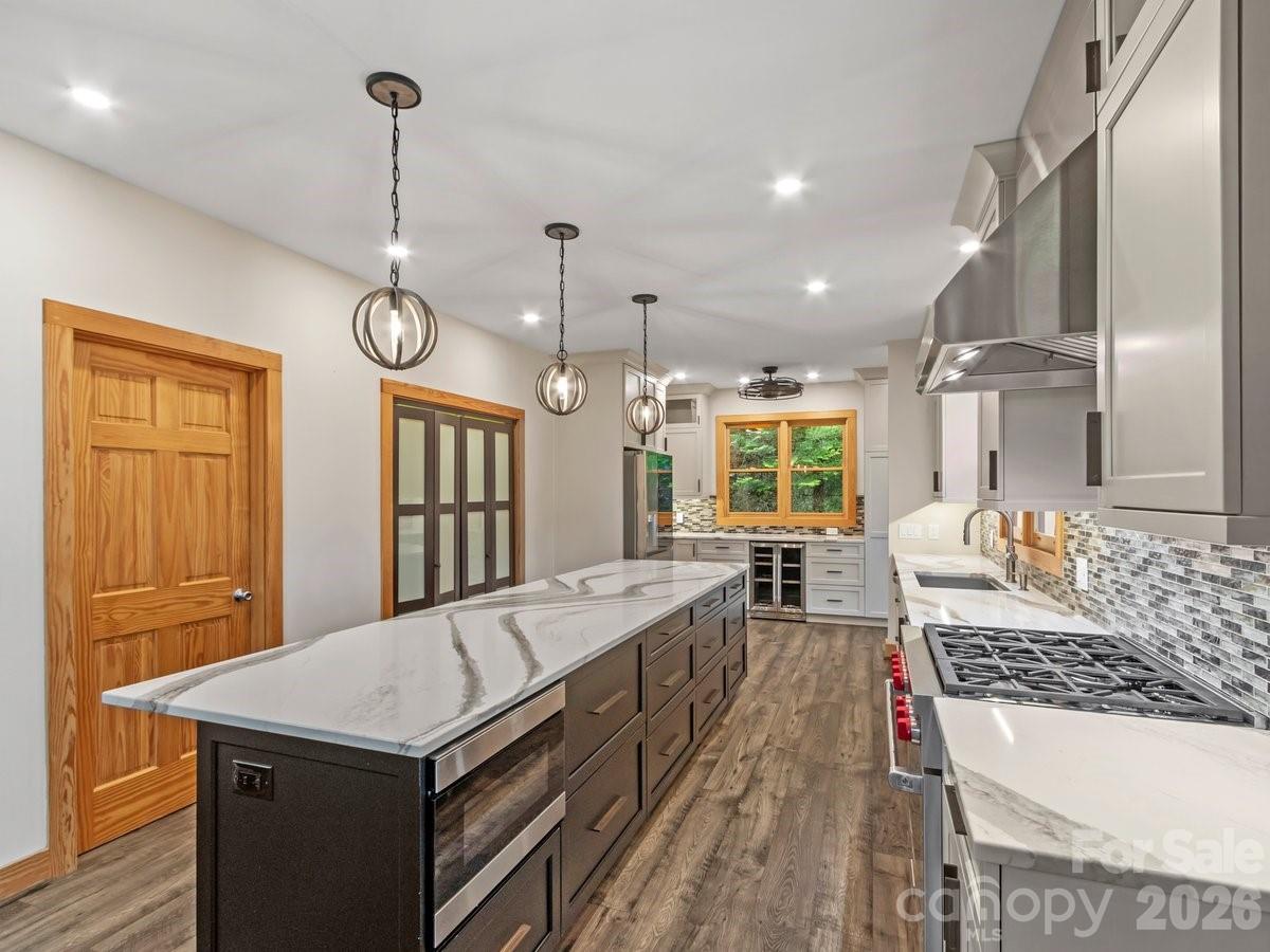52 Mountain Park Drive — Mars Hill