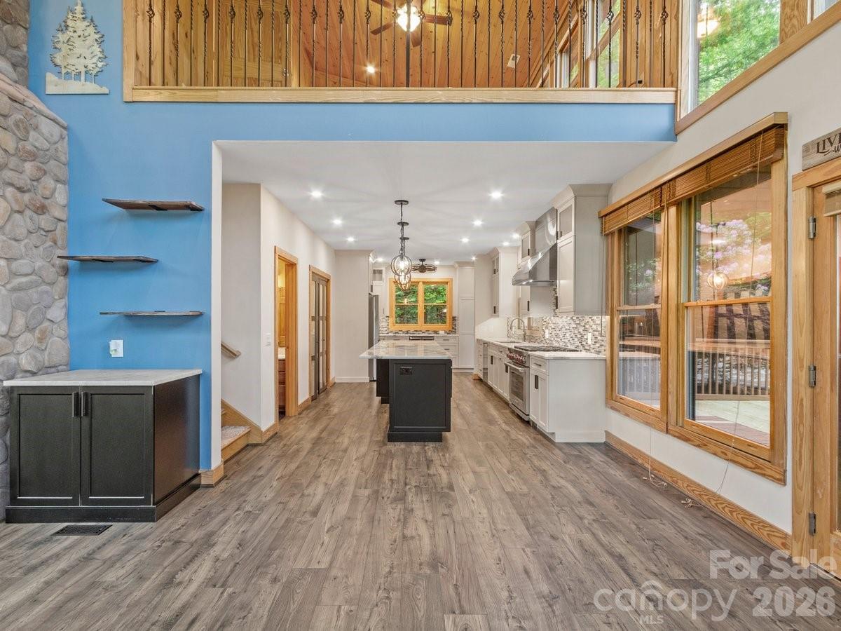 52 Mountain Park Drive — Mars Hill