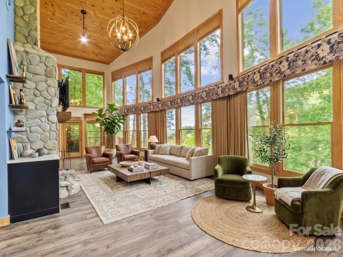 52 Mountain Park Drive — Mars Hill