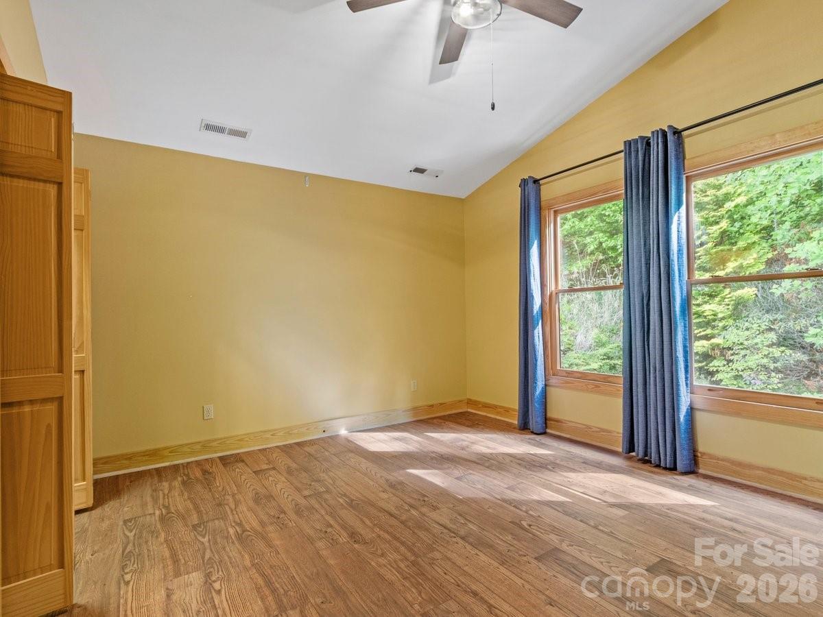 52 Mountain Park Drive — Mars Hill