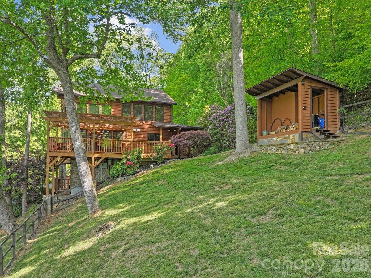 52 Mountain Park Drive — Mars Hill