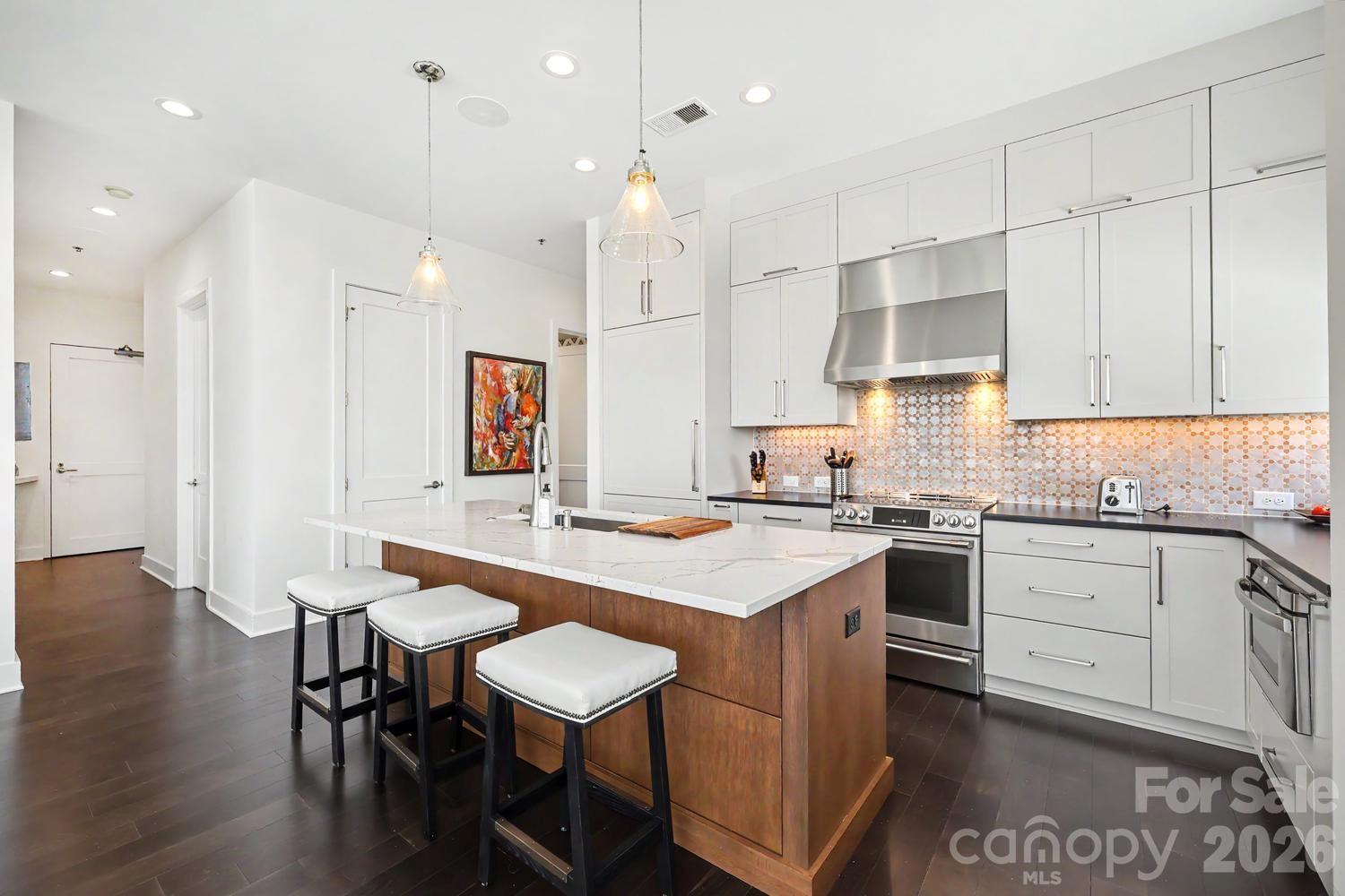 1100 Metropolitan Avenue #413 — Charlotte