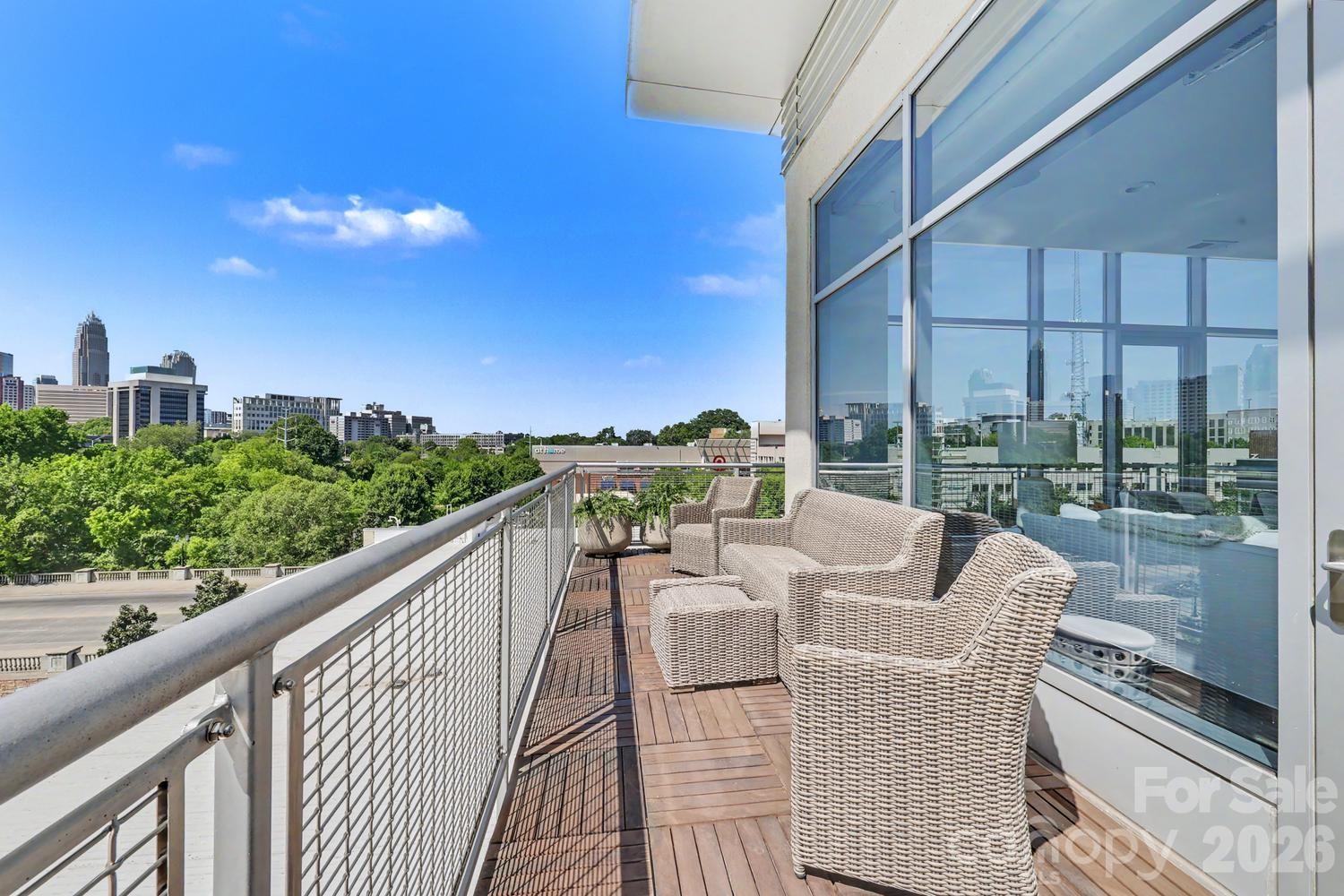 1100 Metropolitan Avenue #413 — Charlotte