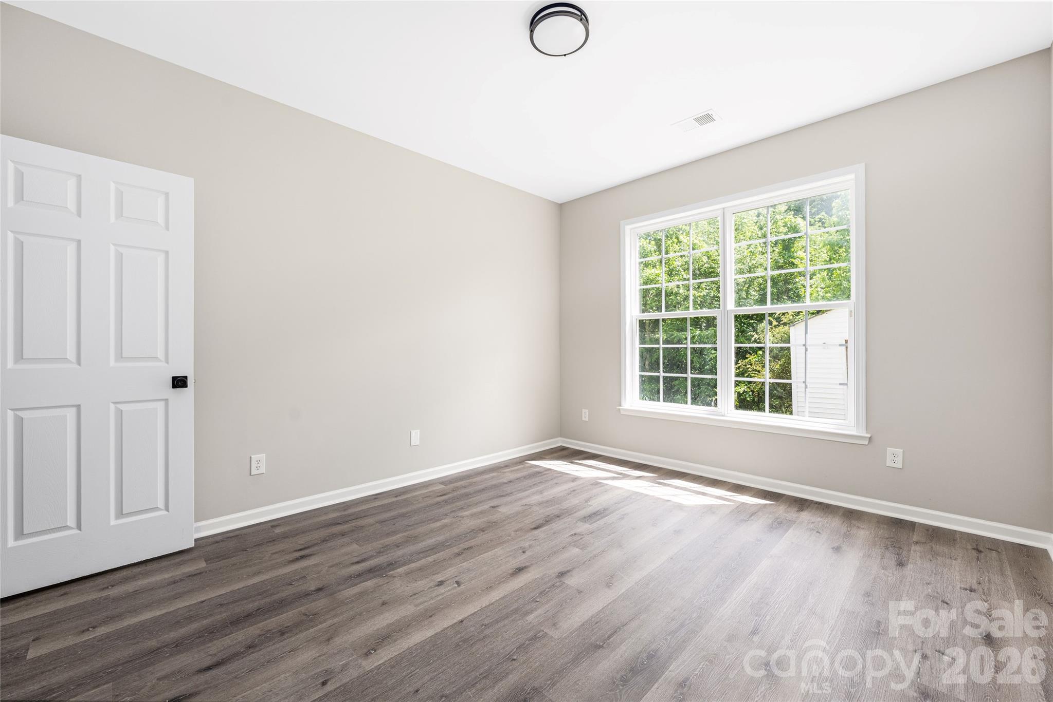 13834 Riding Hill Avenue — Charlotte