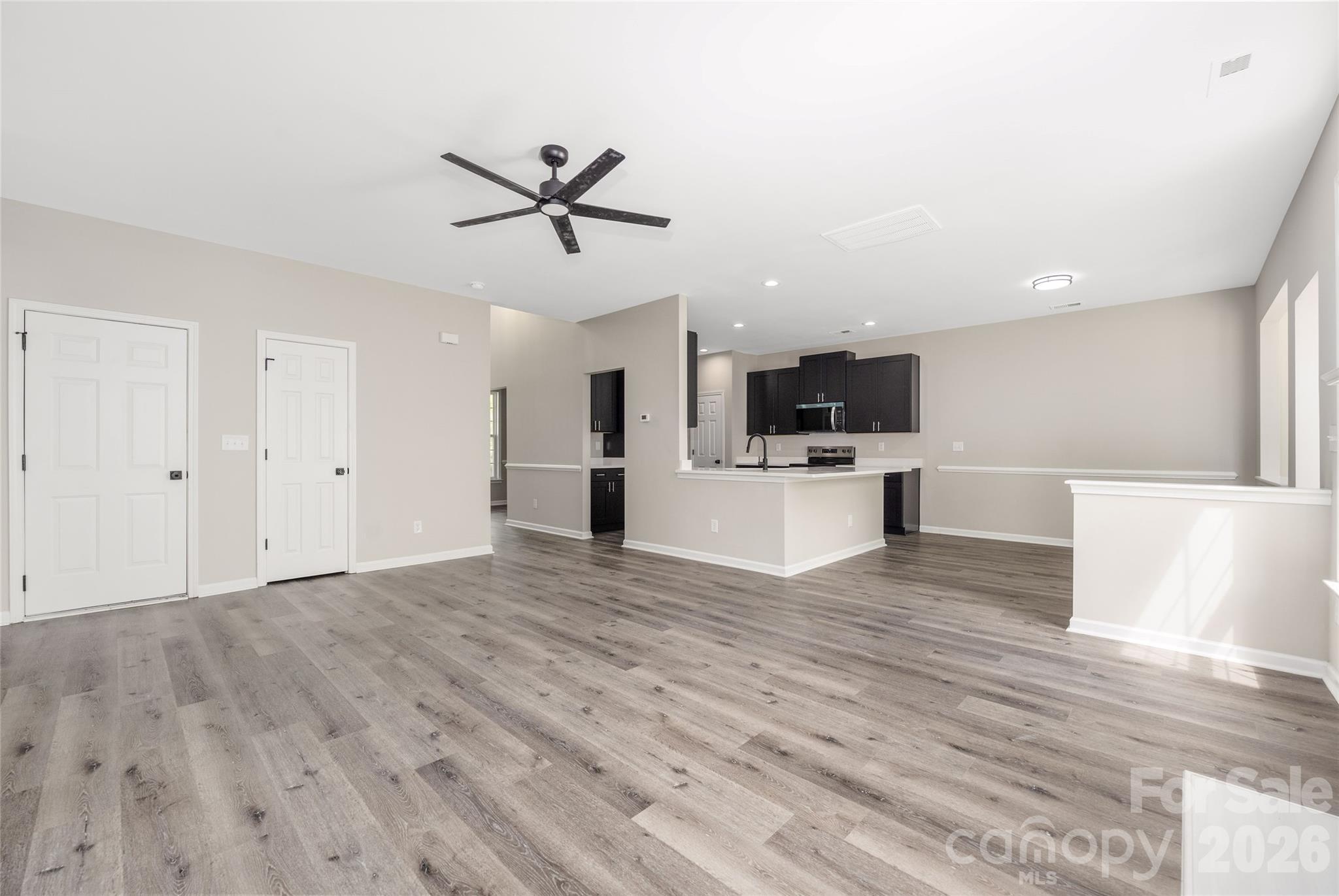 13834 Riding Hill Avenue — Charlotte