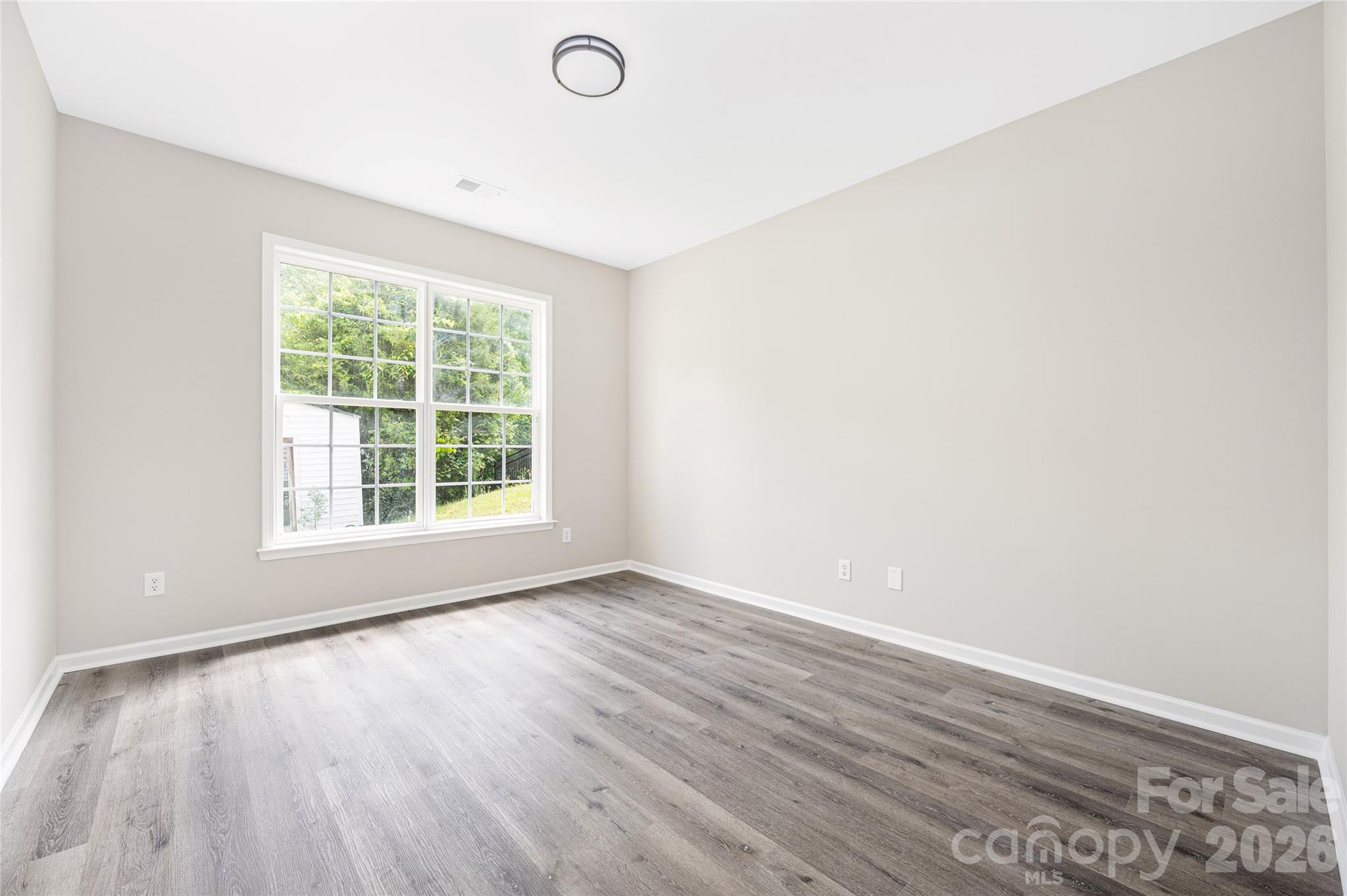 13834 Riding Hill Avenue — Charlotte