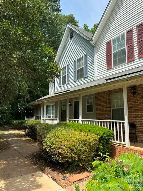 6311 Windsor Gate Lane — Charlotte