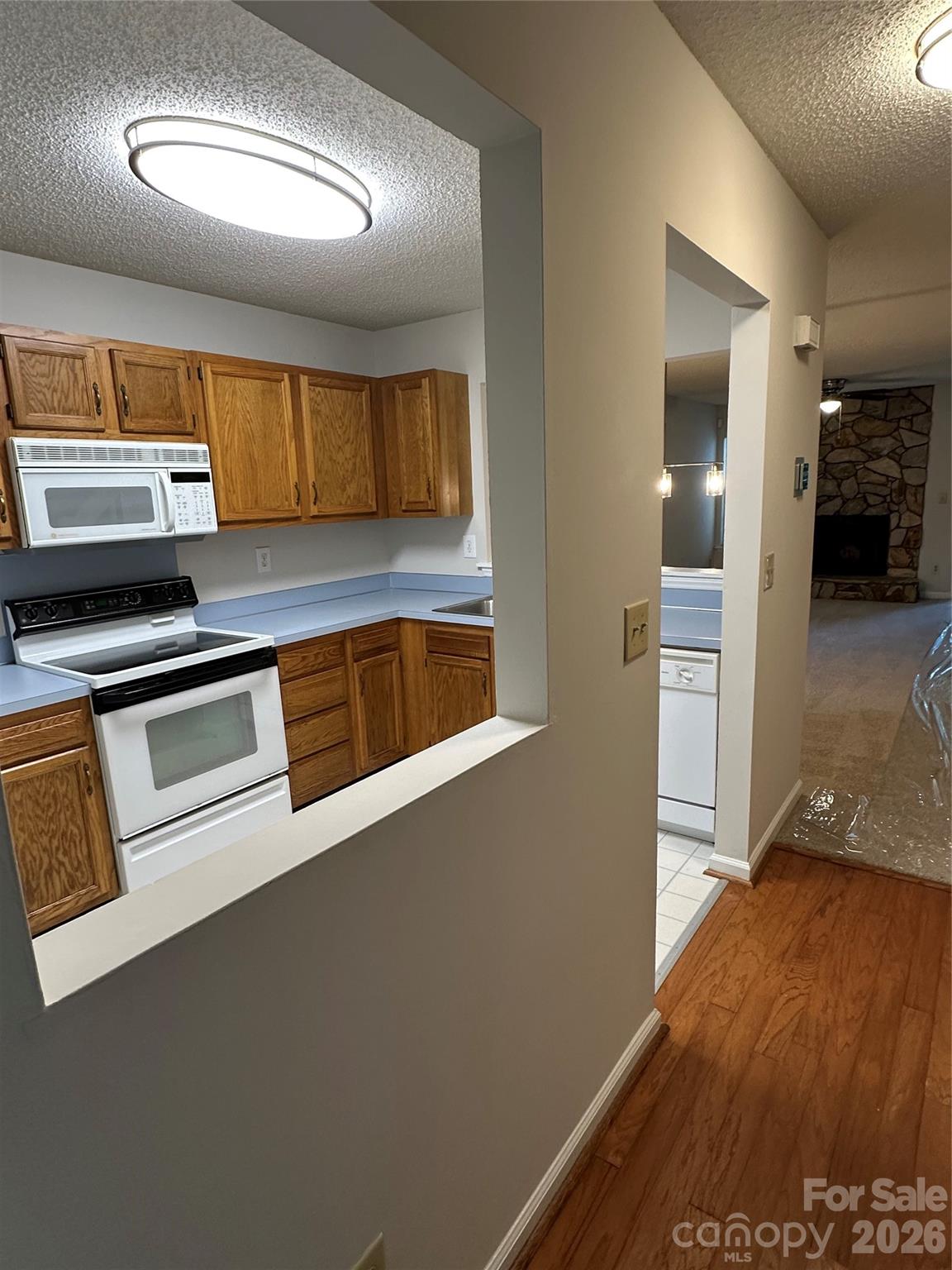 6311 Windsor Gate Lane — Charlotte