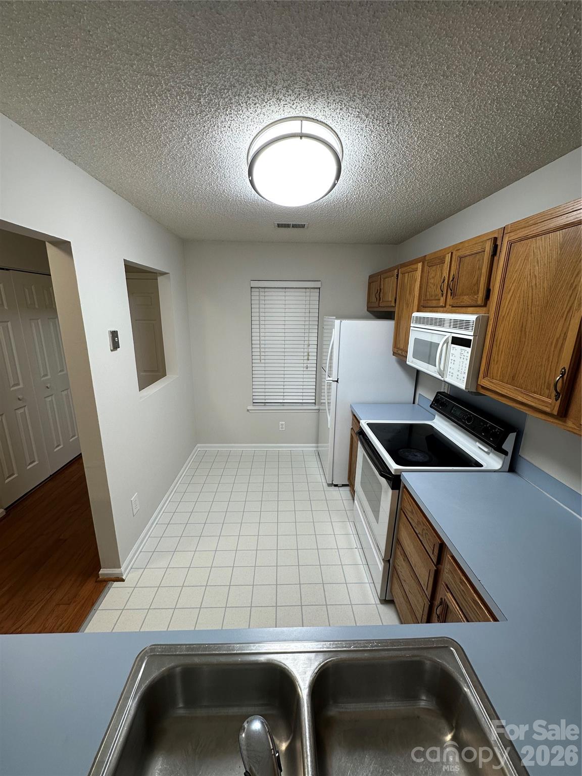 6311 Windsor Gate Lane — Charlotte
